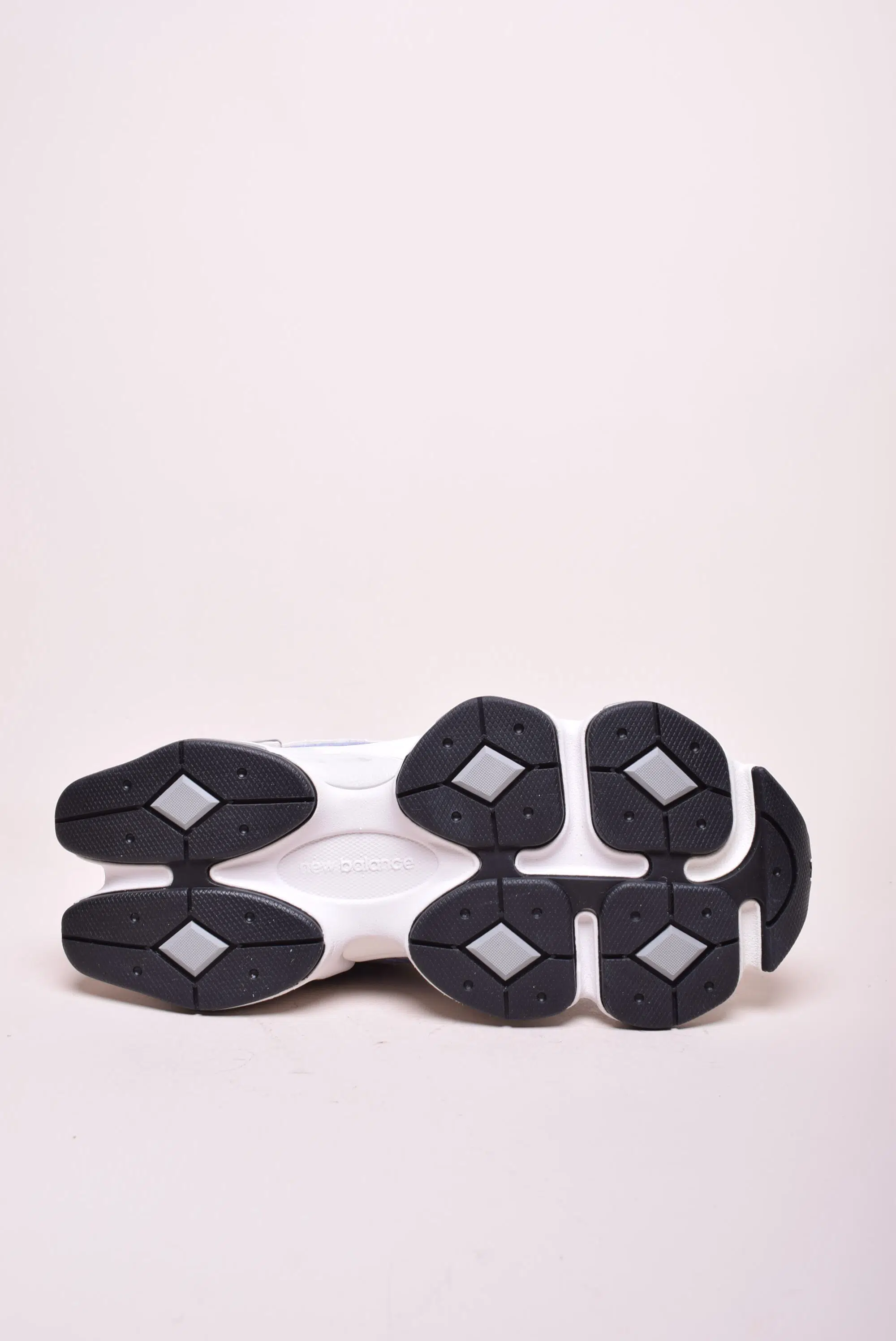 Sneakers dama 9060 [1]