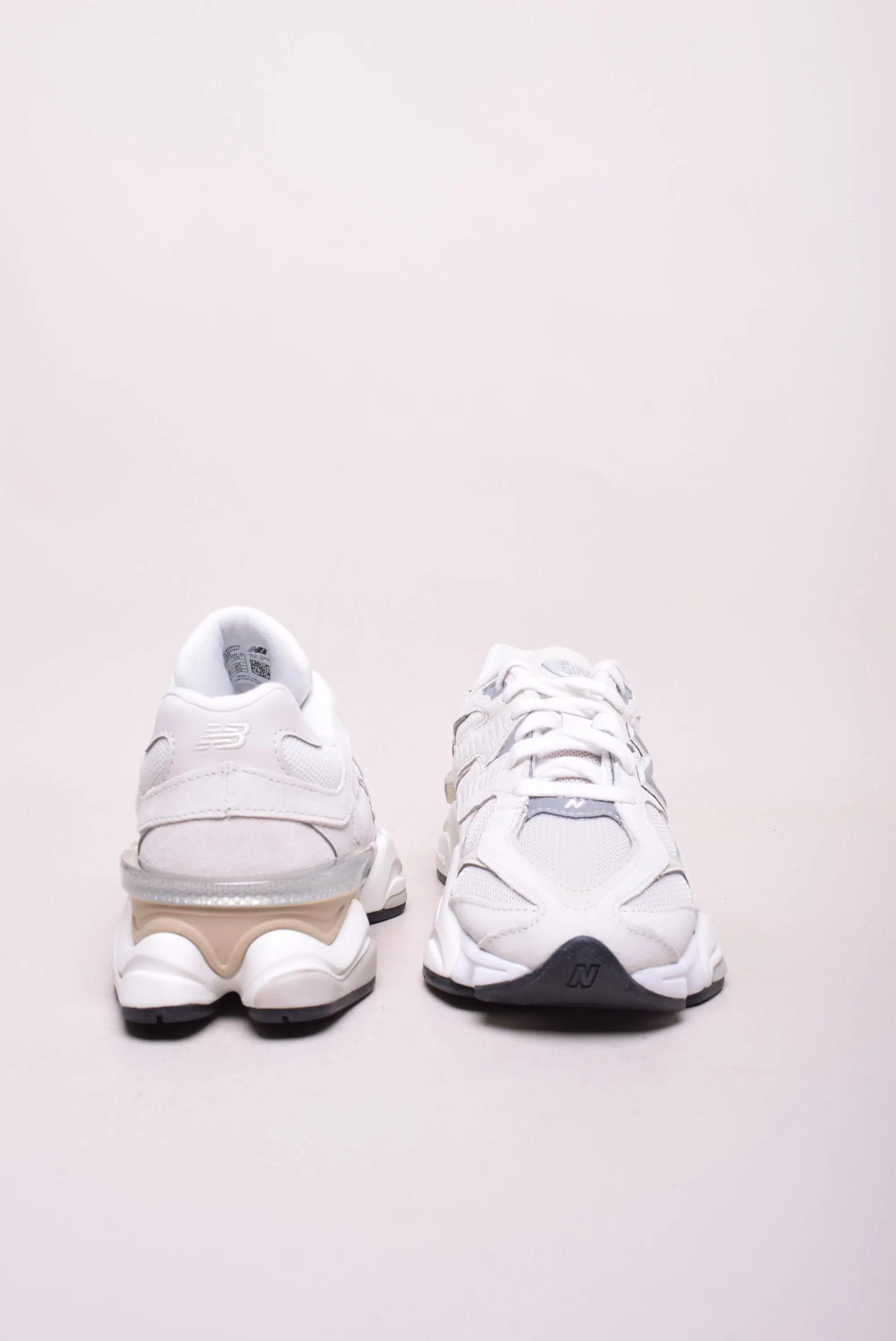 Sneakers dama 9060 [2]