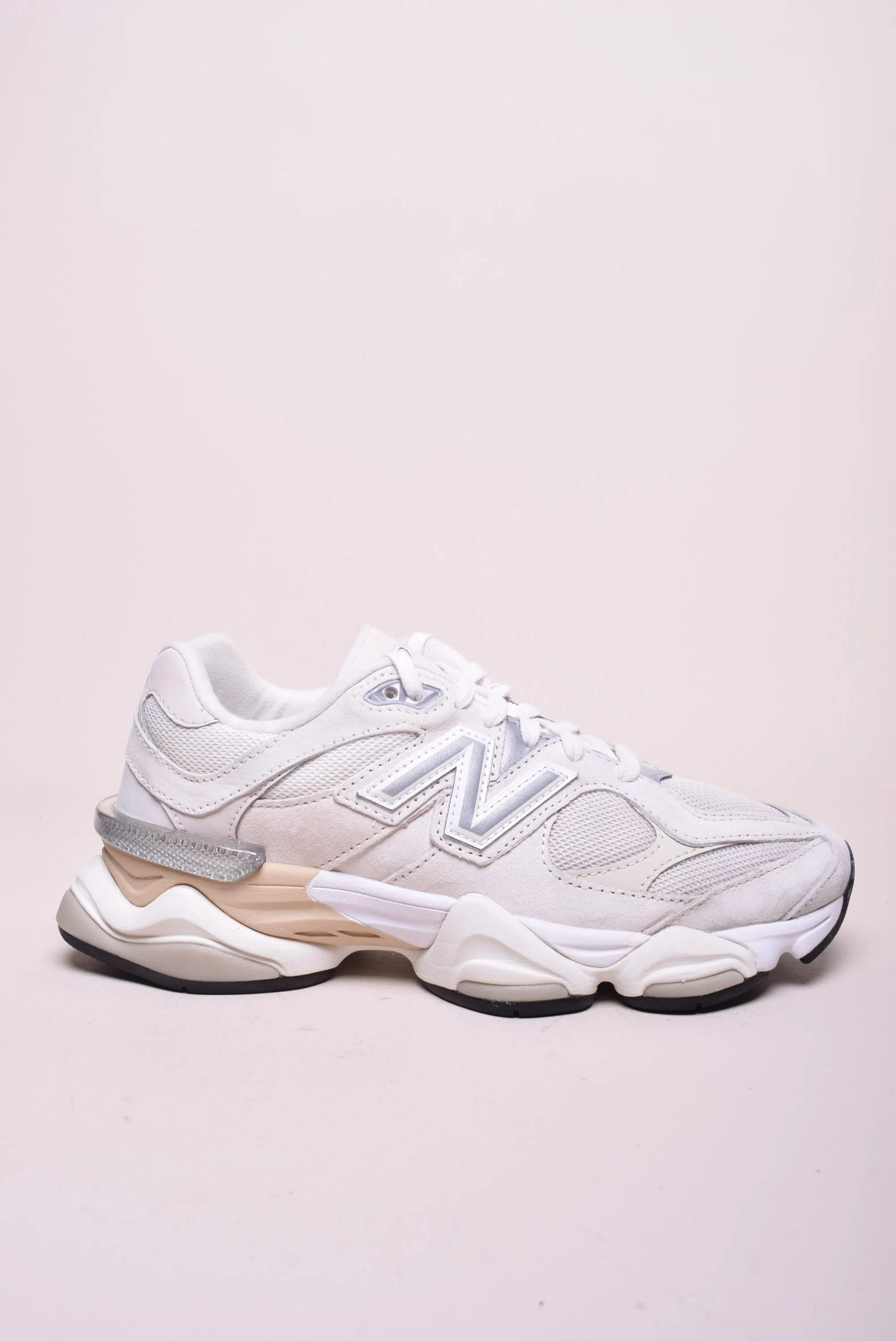 Sneakers dama 9060 [0]