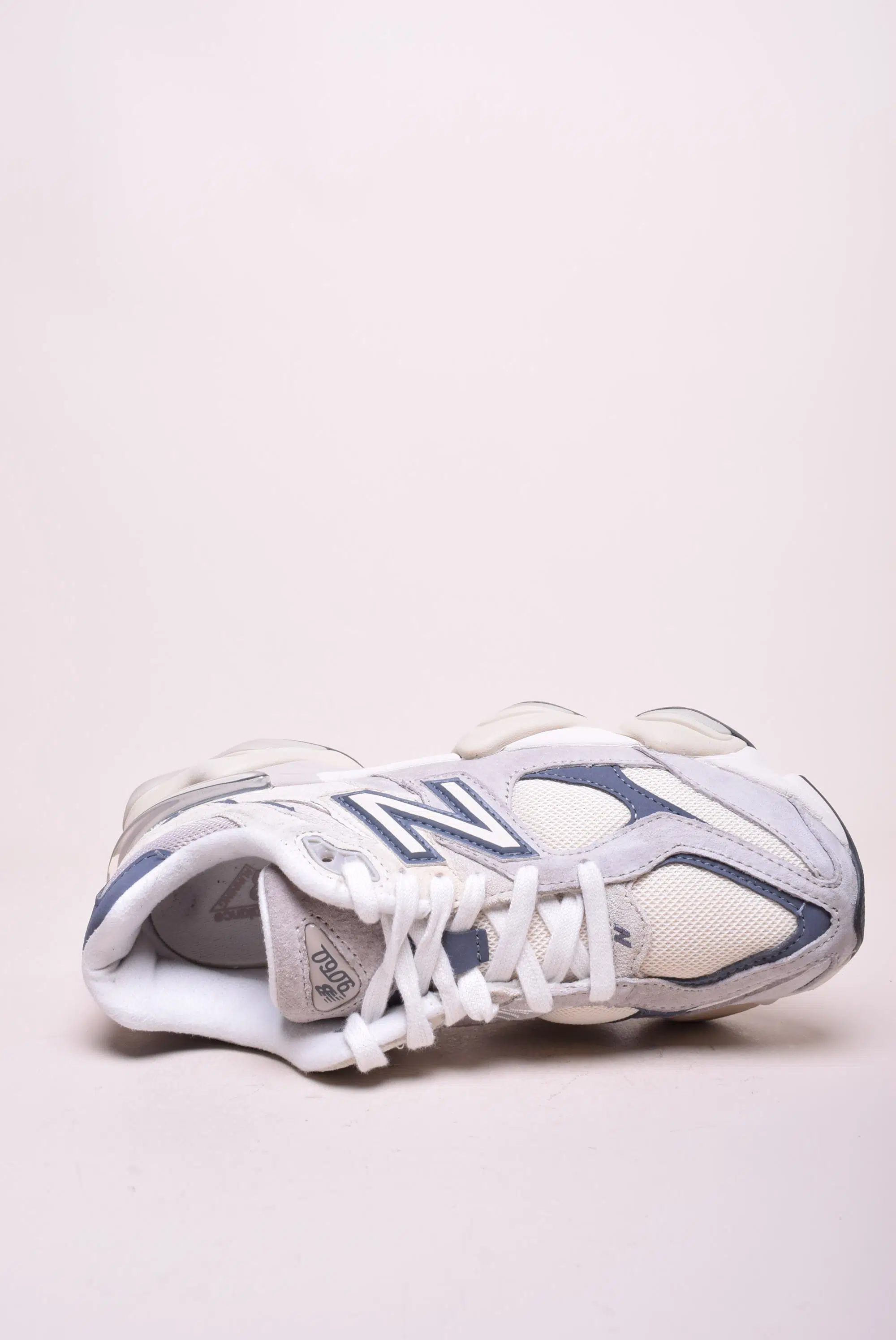 Sneakers dama 9060 [3]