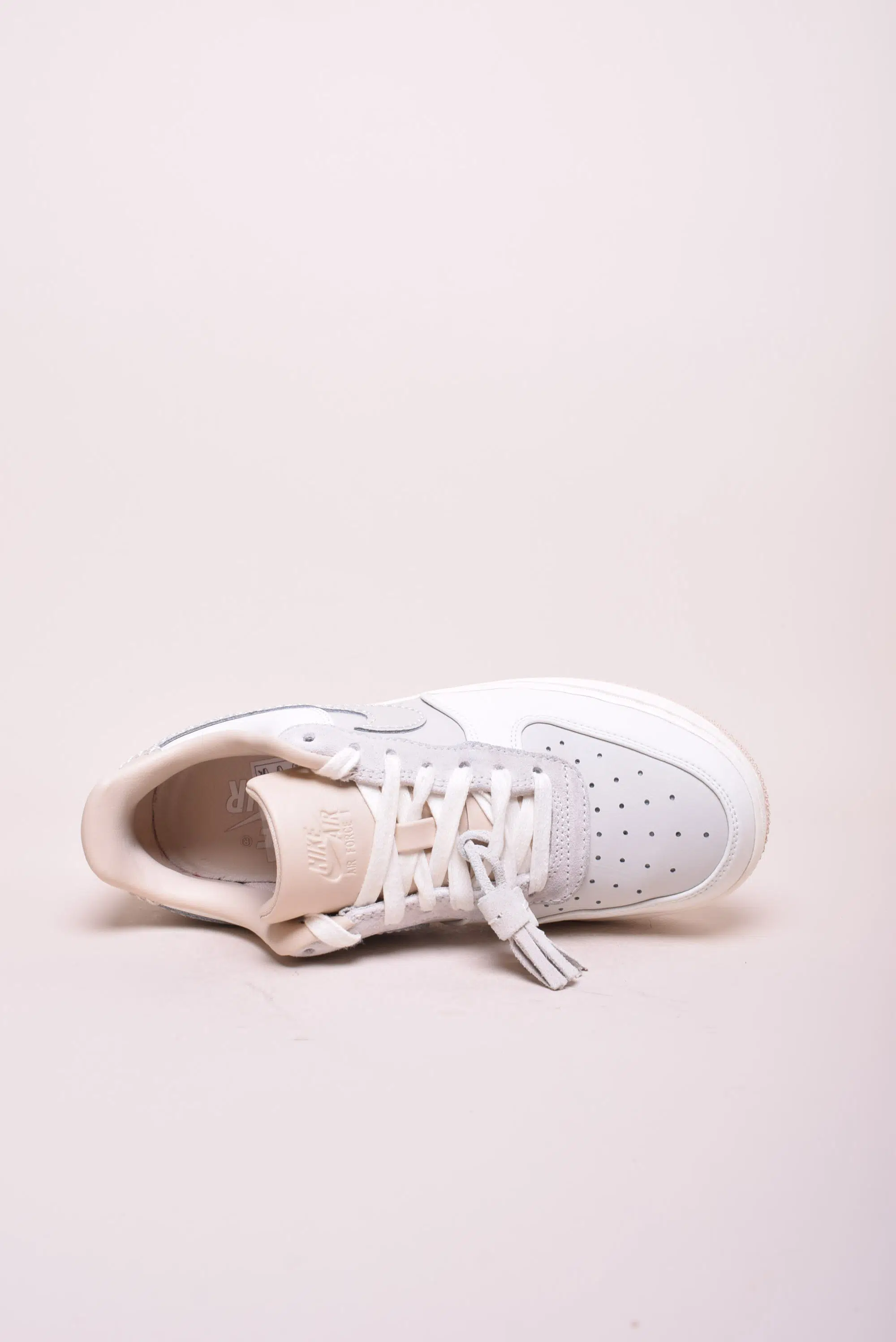 Sneakers dama Air Force 1 '07 [3]