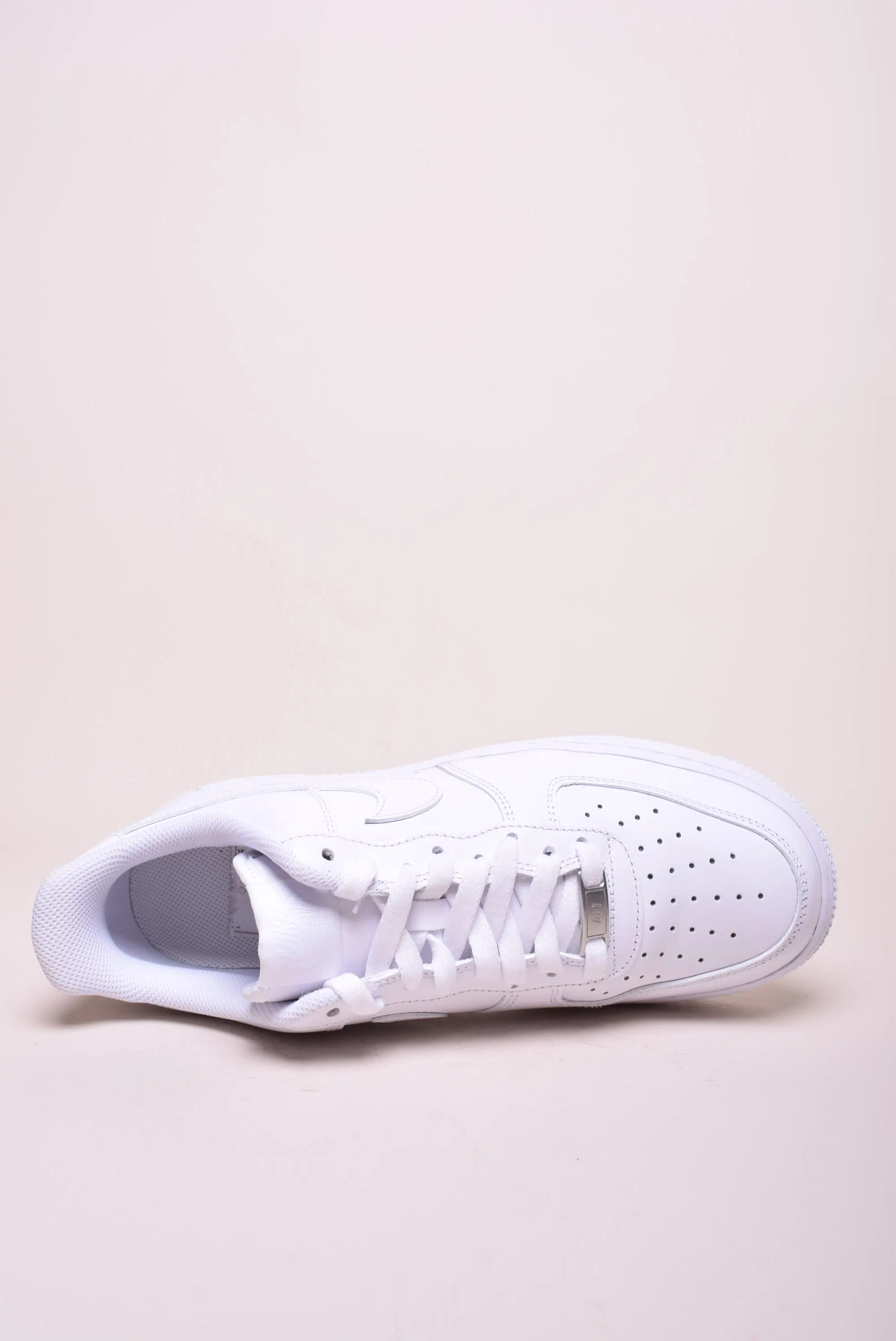 Sneakers dama Air Force 1 '07 [3]