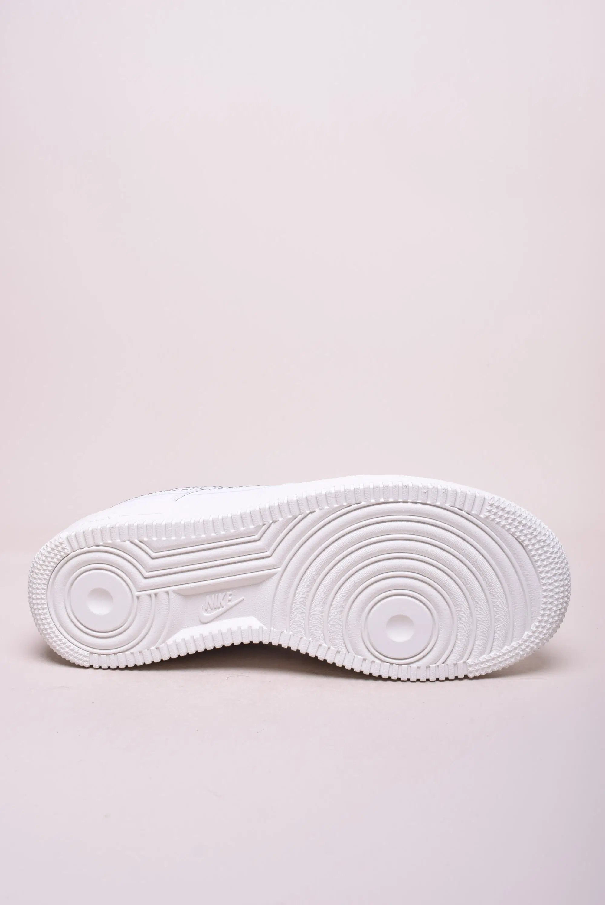 Sneakers dama Air Force 1 '07 Low Multi Swoosh [1]
