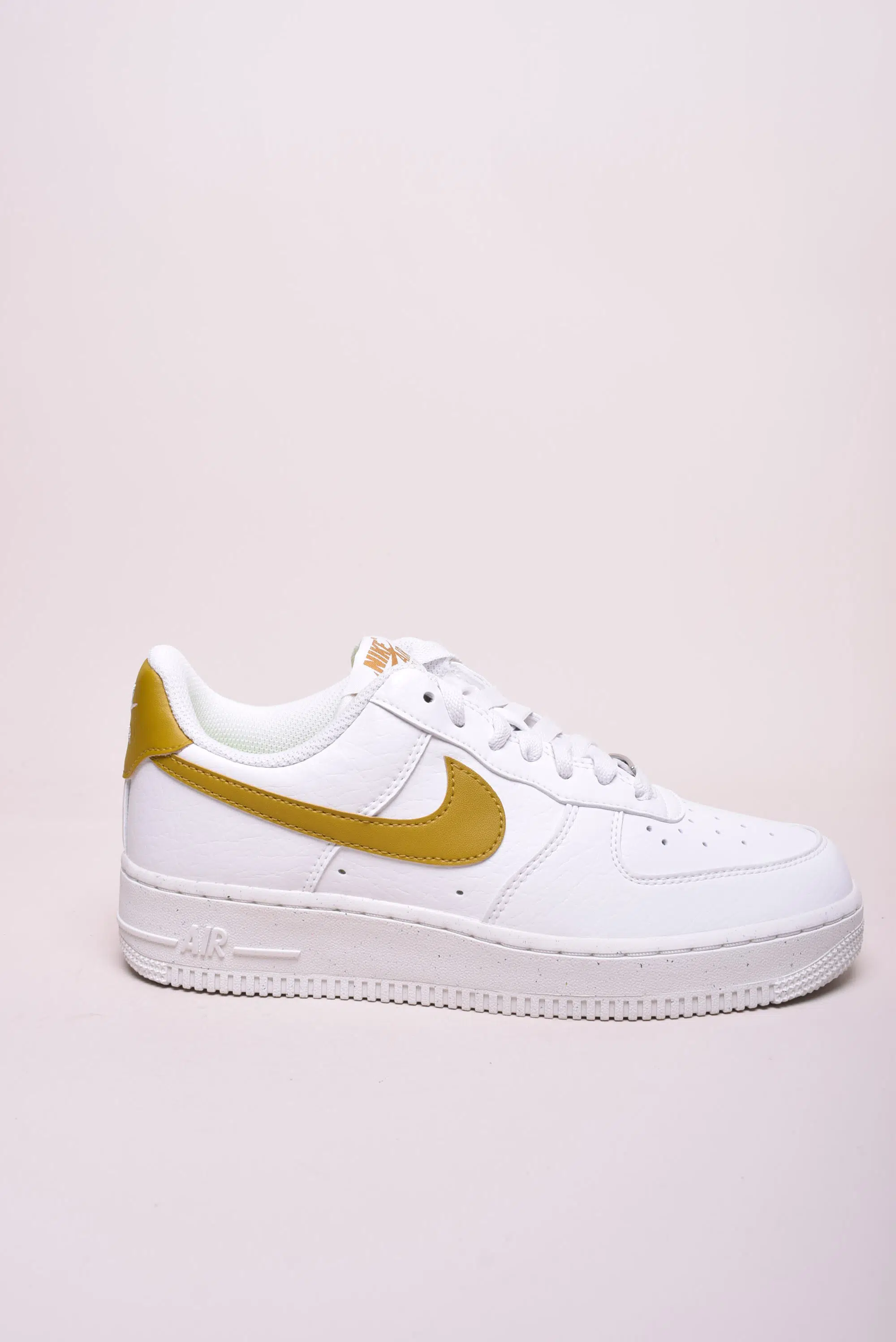 Pantofi sport și teniși damă - Sneakers dama Air Force 1 '07 Next Nature