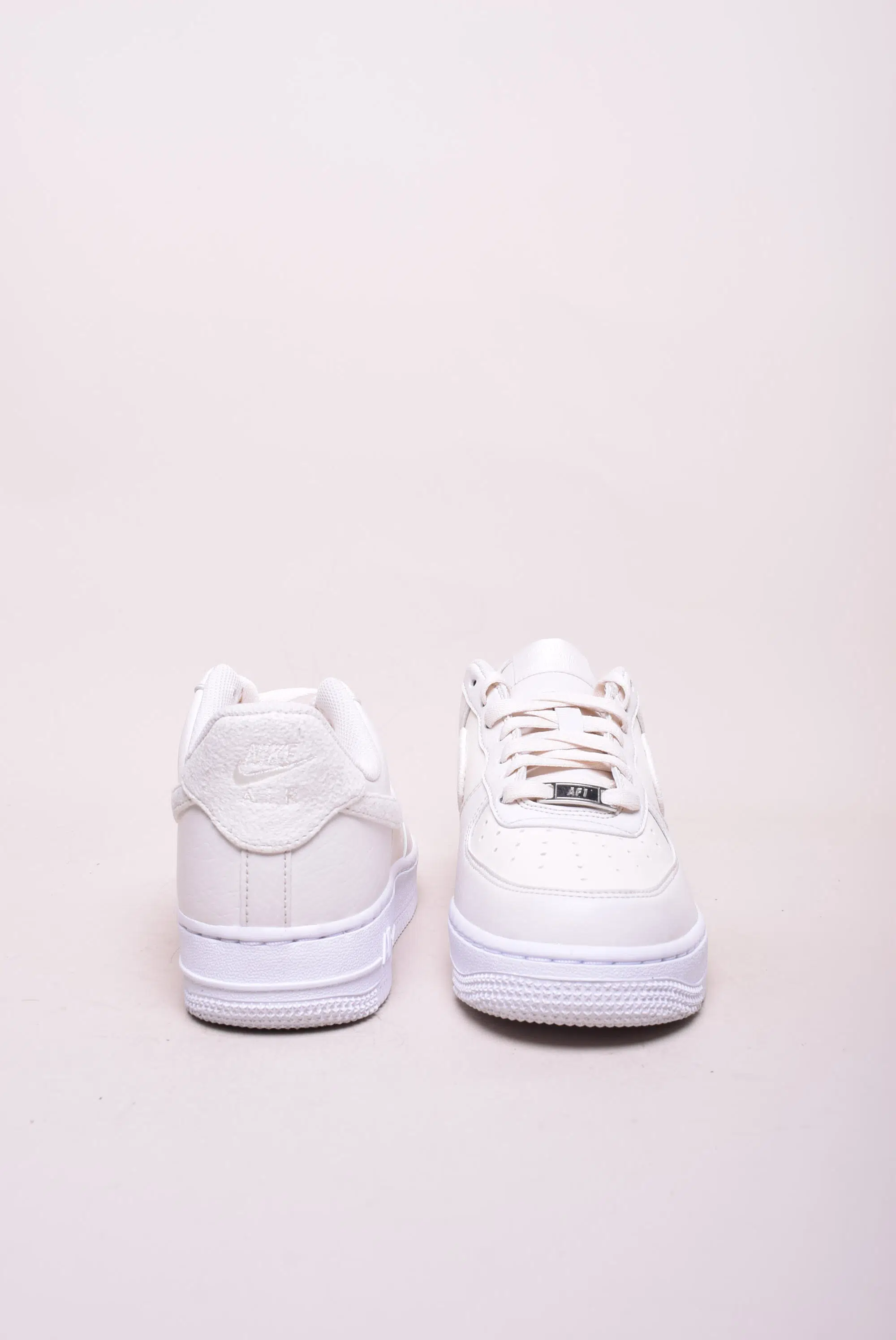 Sneakers dama Air Force 1 ' 07 Next Nature [2]