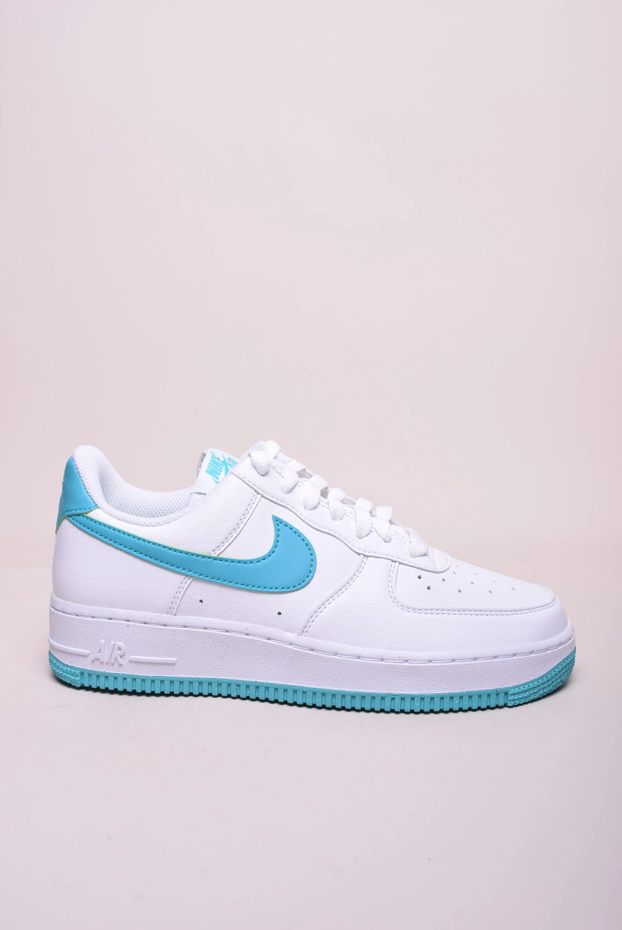 Încălțăminte damă - Sneakers dama Air Force 1 '07 NN