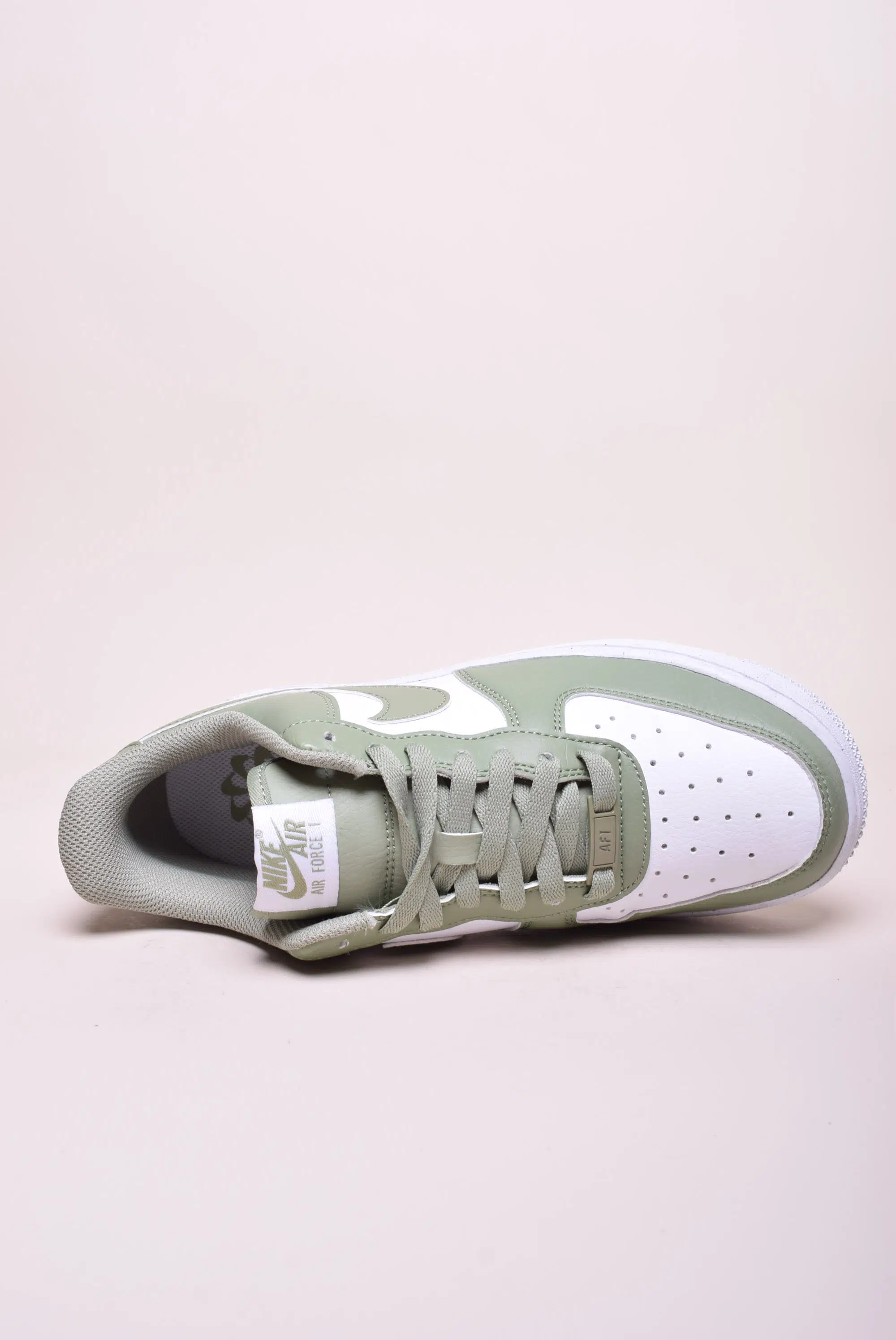 Sneakers dama Air Force 1 '07 NN [3]