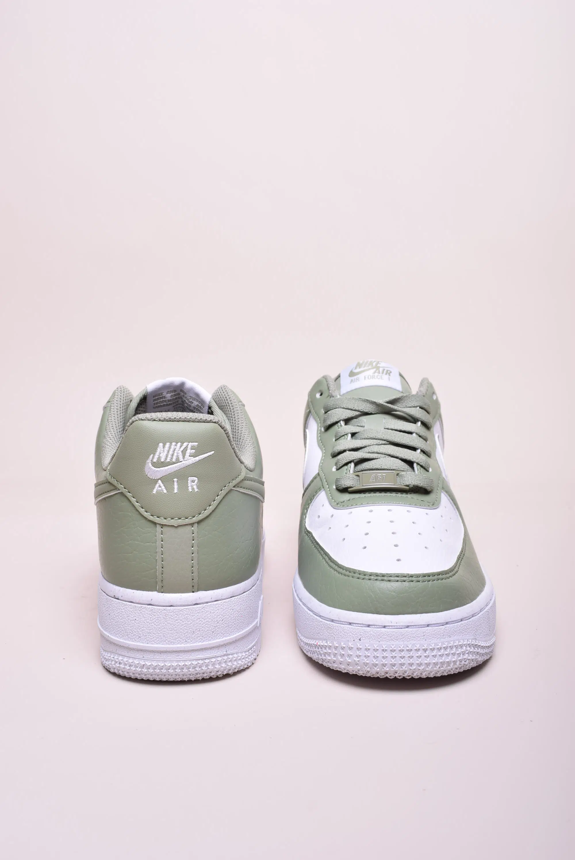 Sneakers dama Air Force 1 '07 NN [2]
