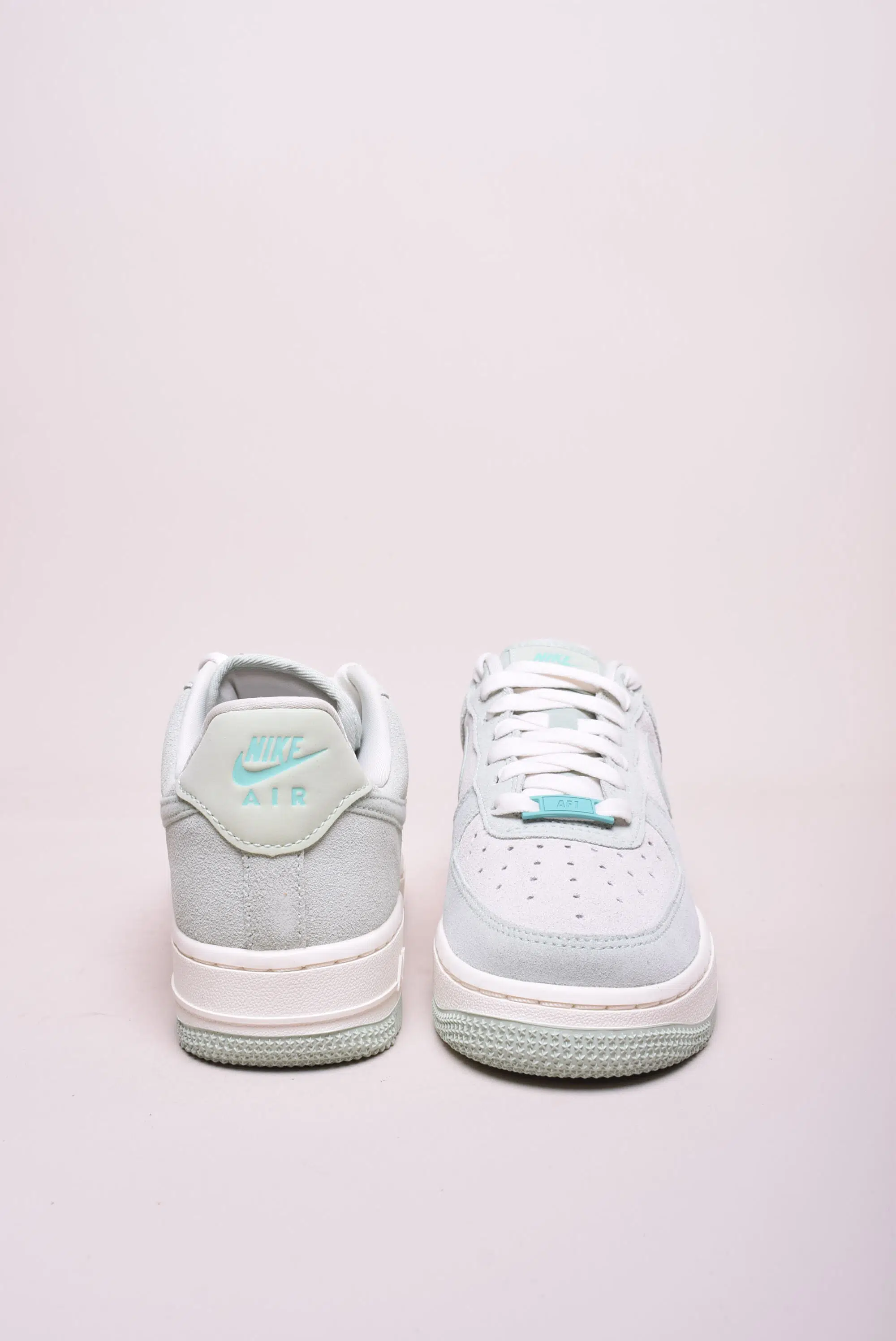 Sneakers dama Air Force 1 '07 SE [2]