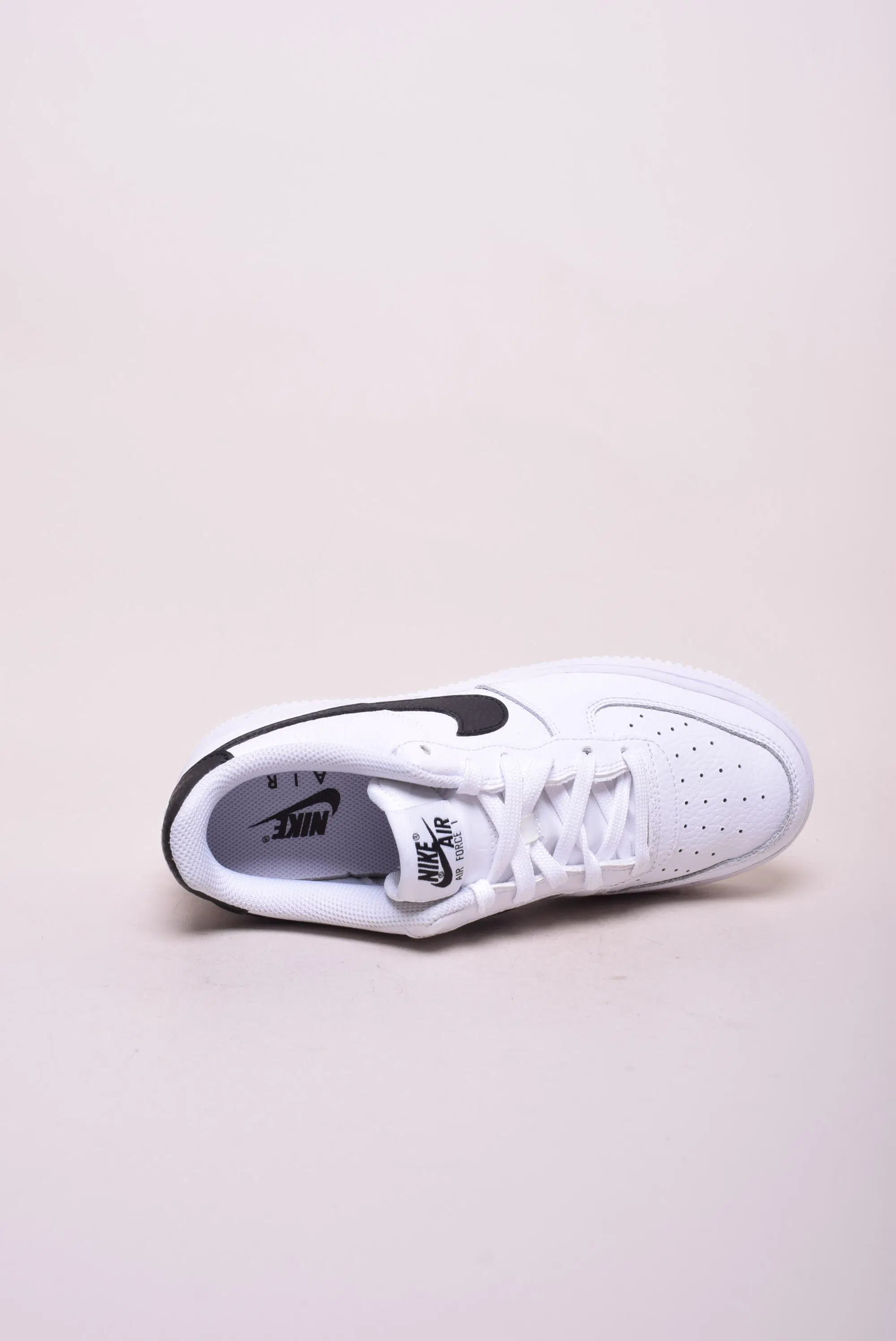 Sneakers dama Air Force 1 [3]