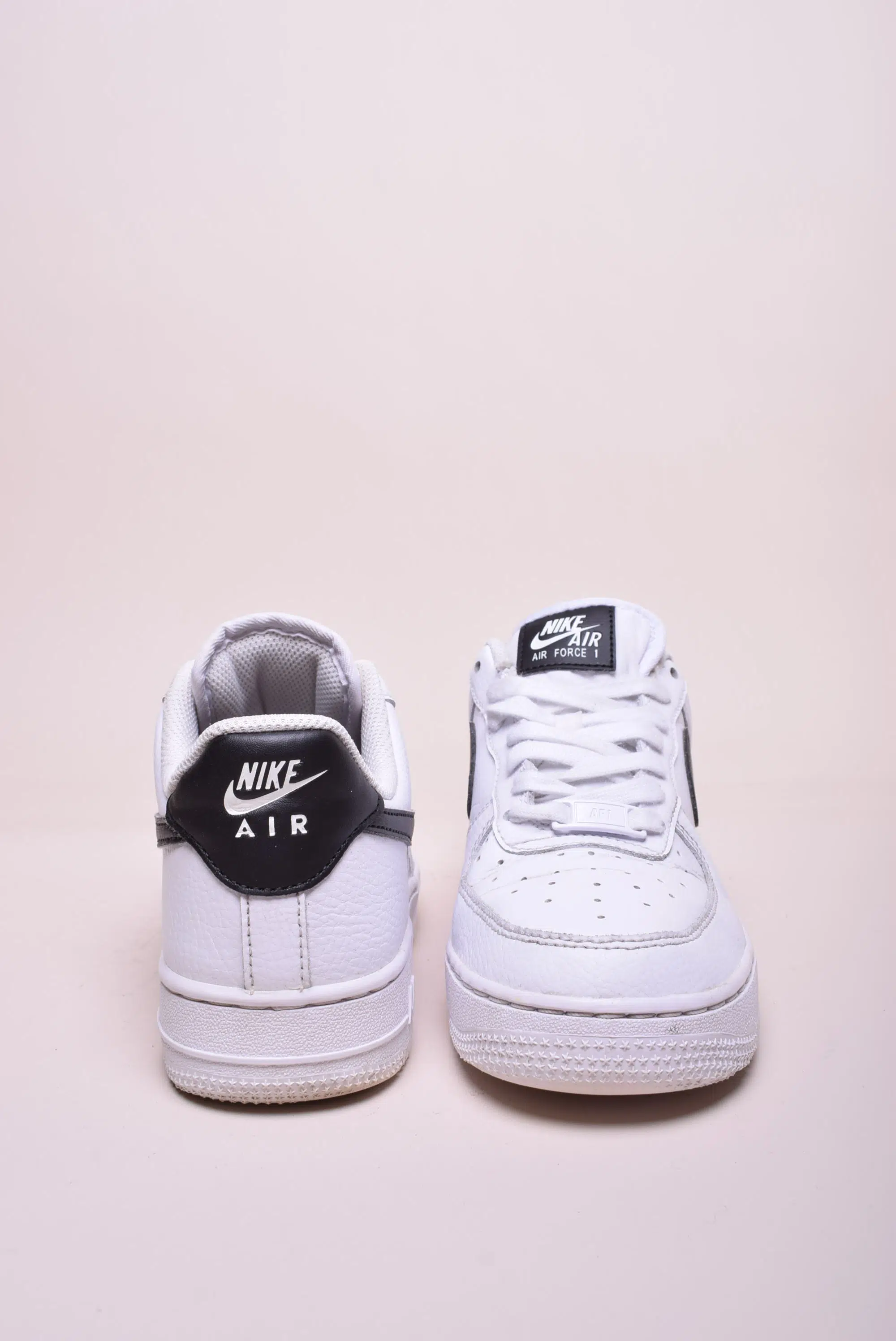 Sneakers dama Air Force 1 [2]