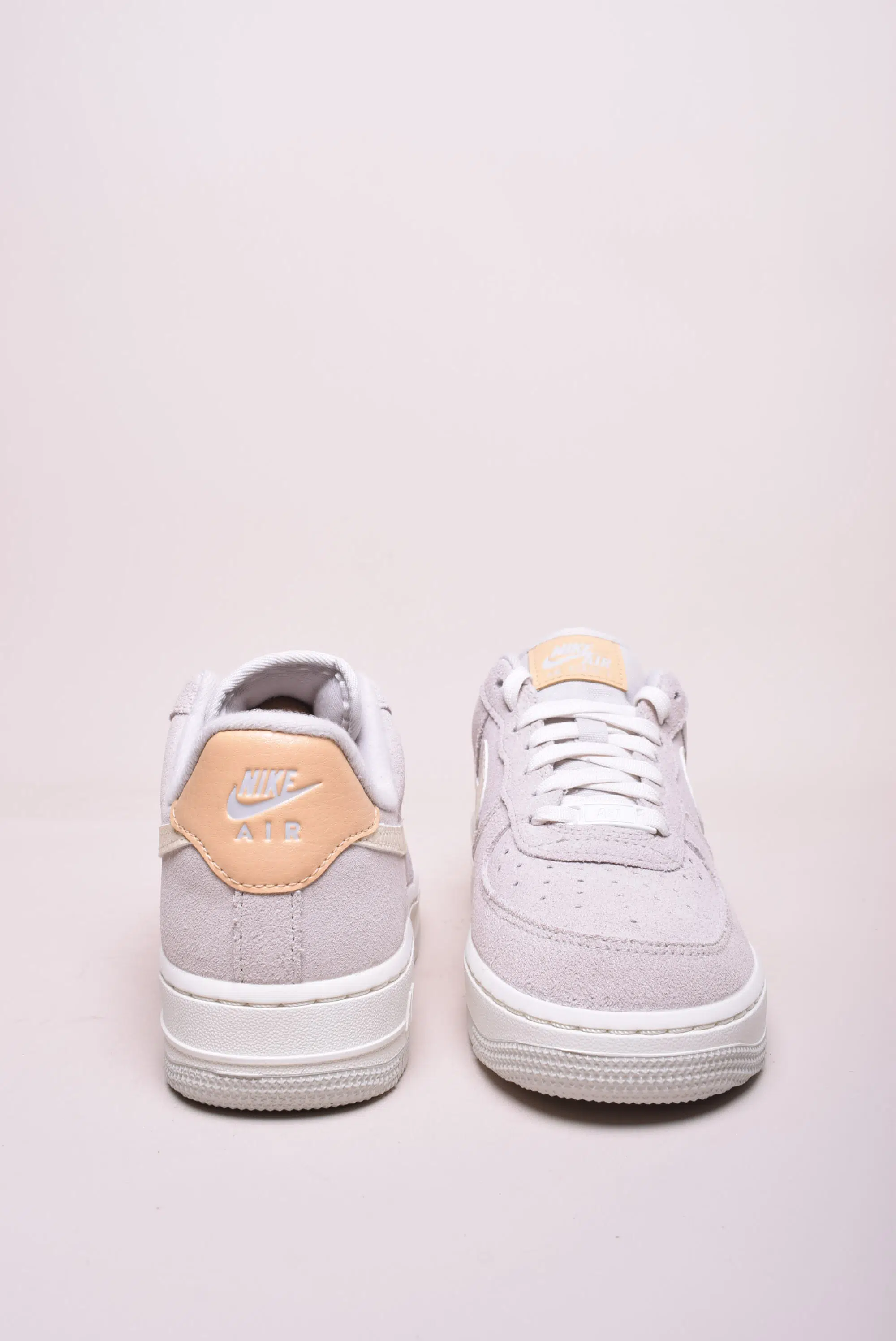 Sneakers dama Air Force 1 LO '07 [2]
