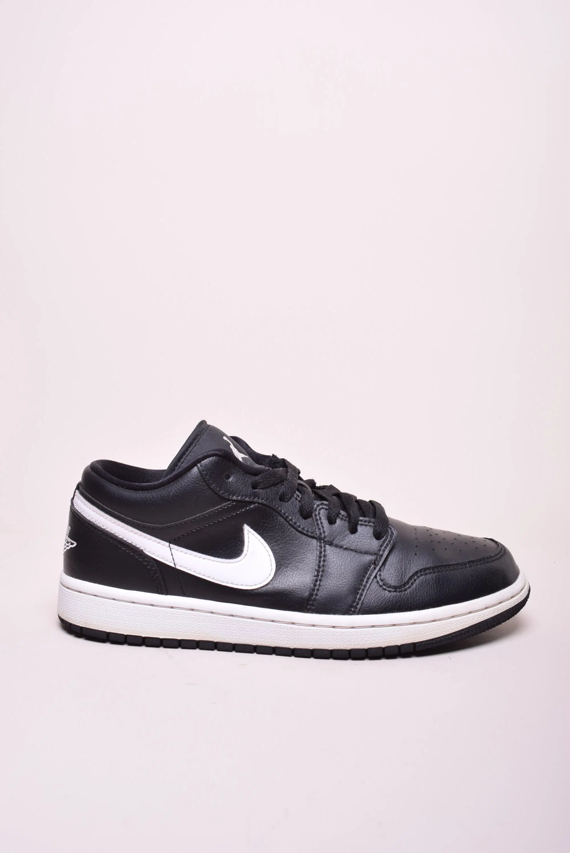 Pantofi sport și teniși damă - Sneakers dama Air Jordan 1 Low