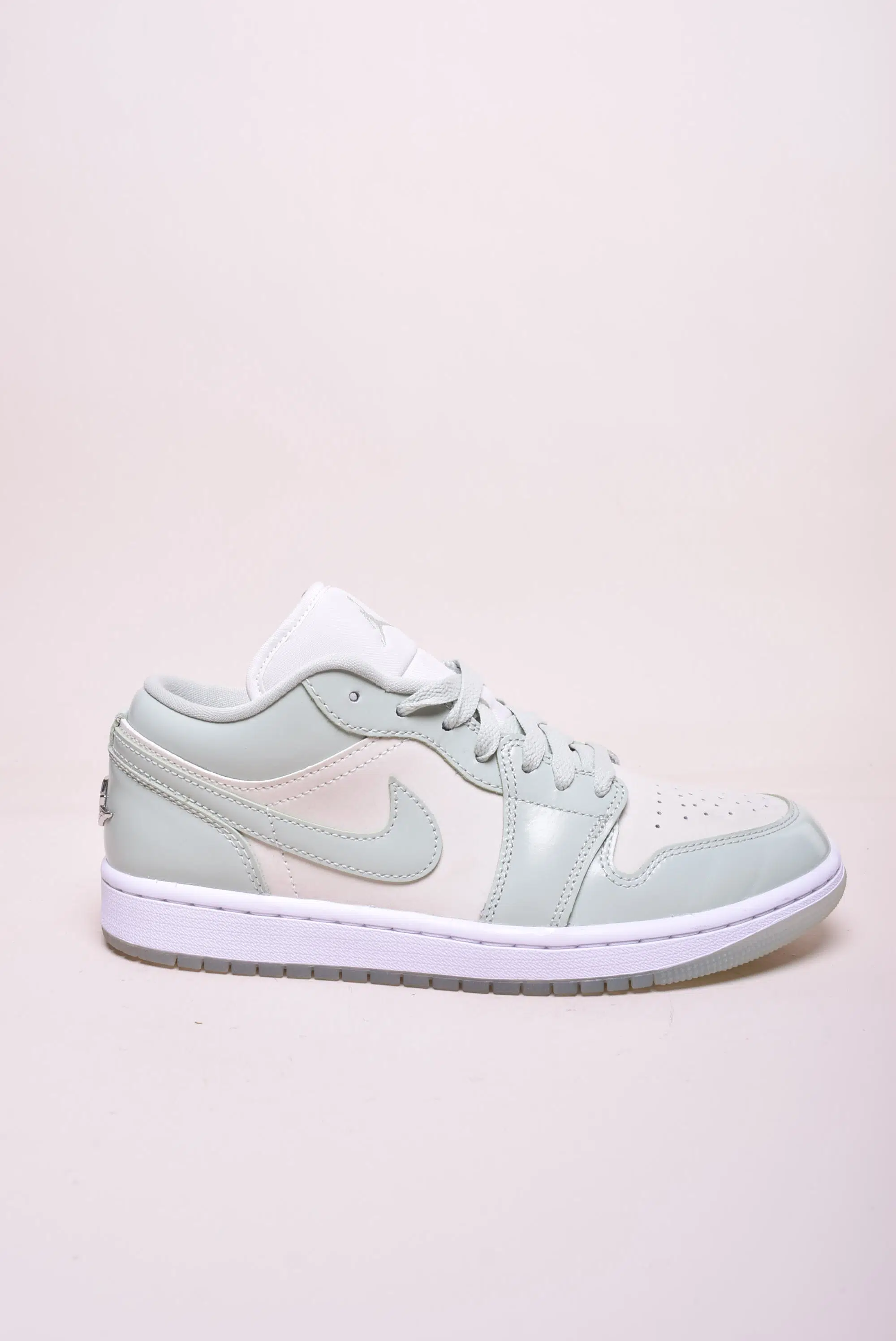Încălțăminte damă - Sneakers dama Air Jordan 1 Low