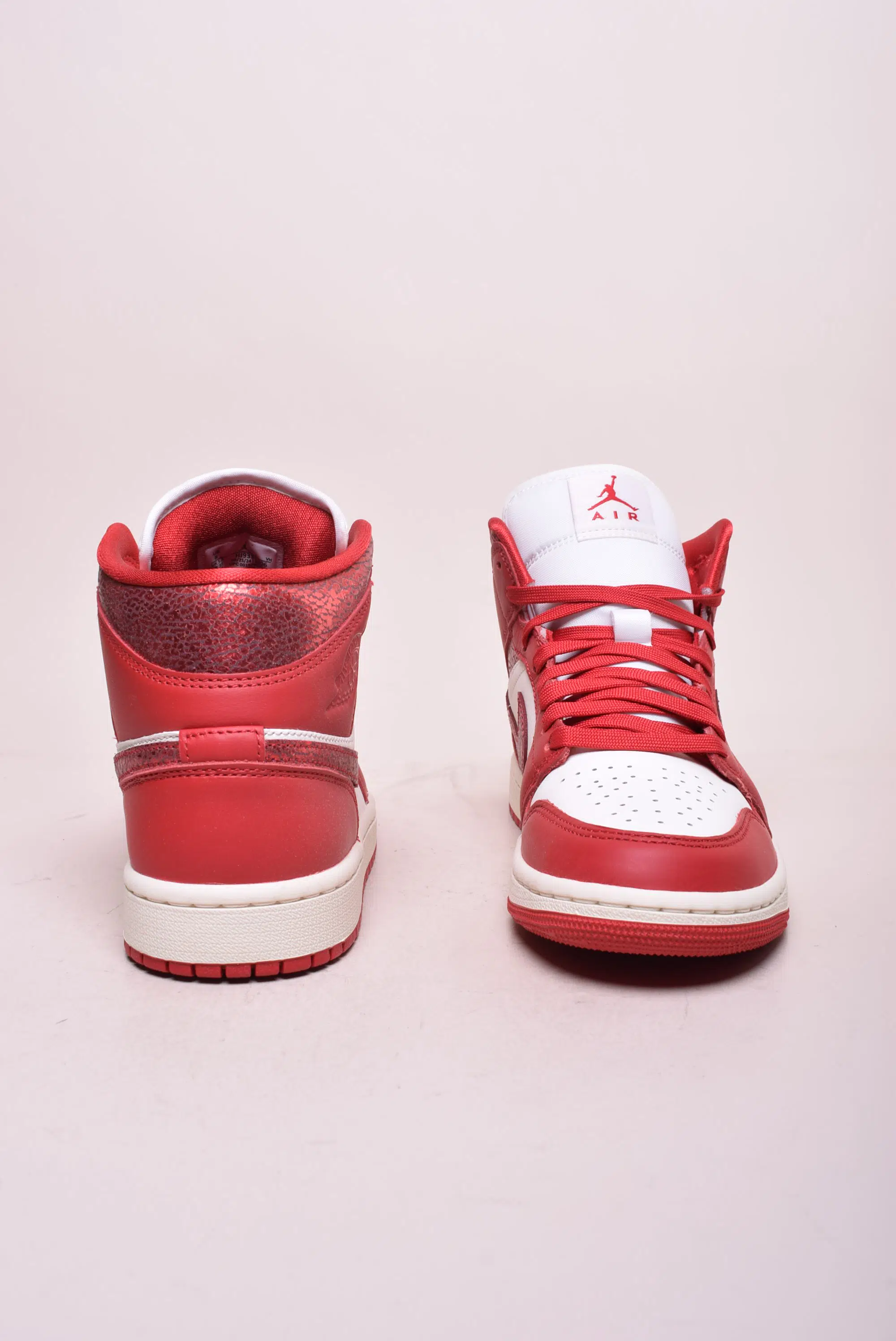 Sneakers dama Air Jordan 1 Mid [2]