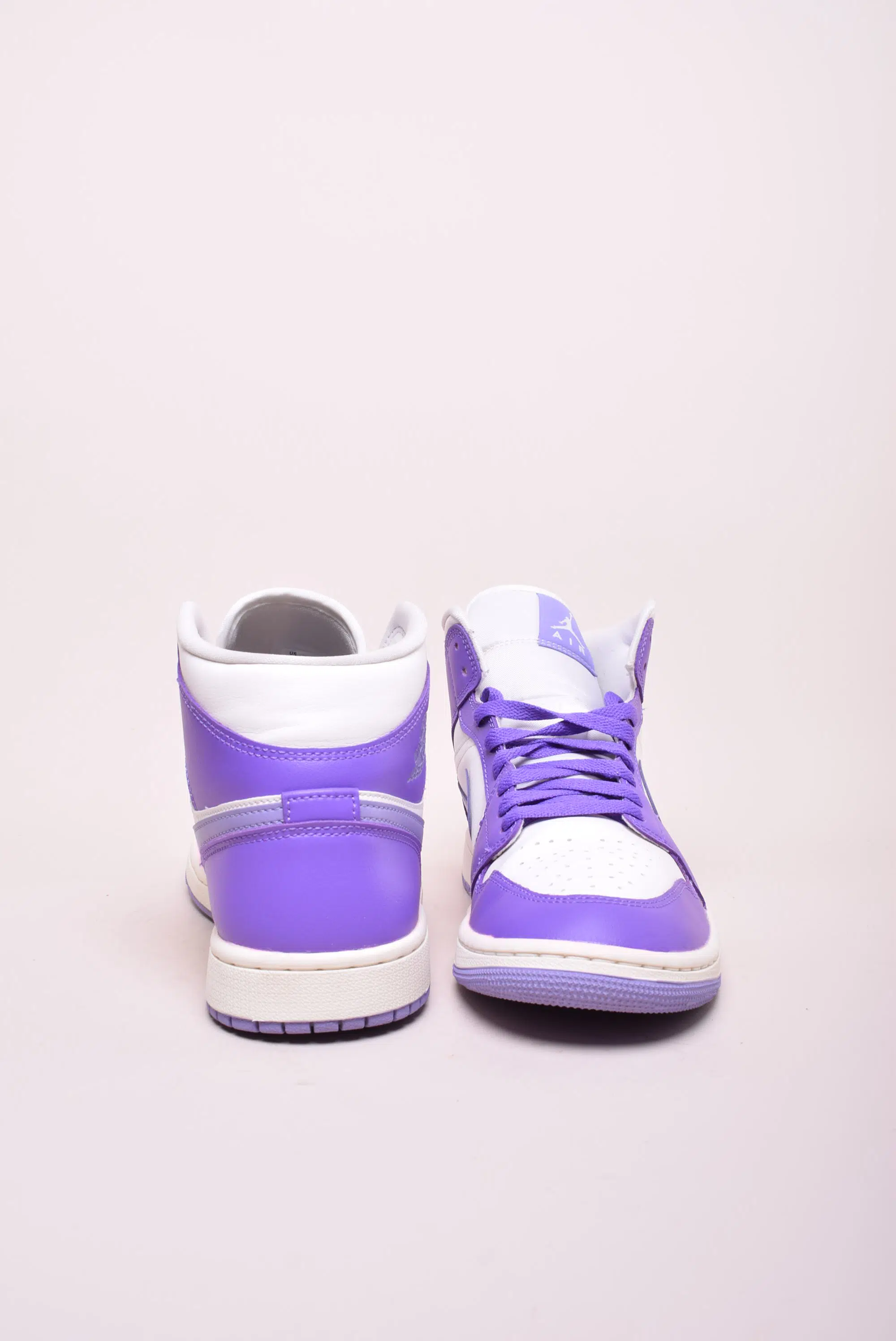 Sneakers dama Air Jordan 1 Mid [2]