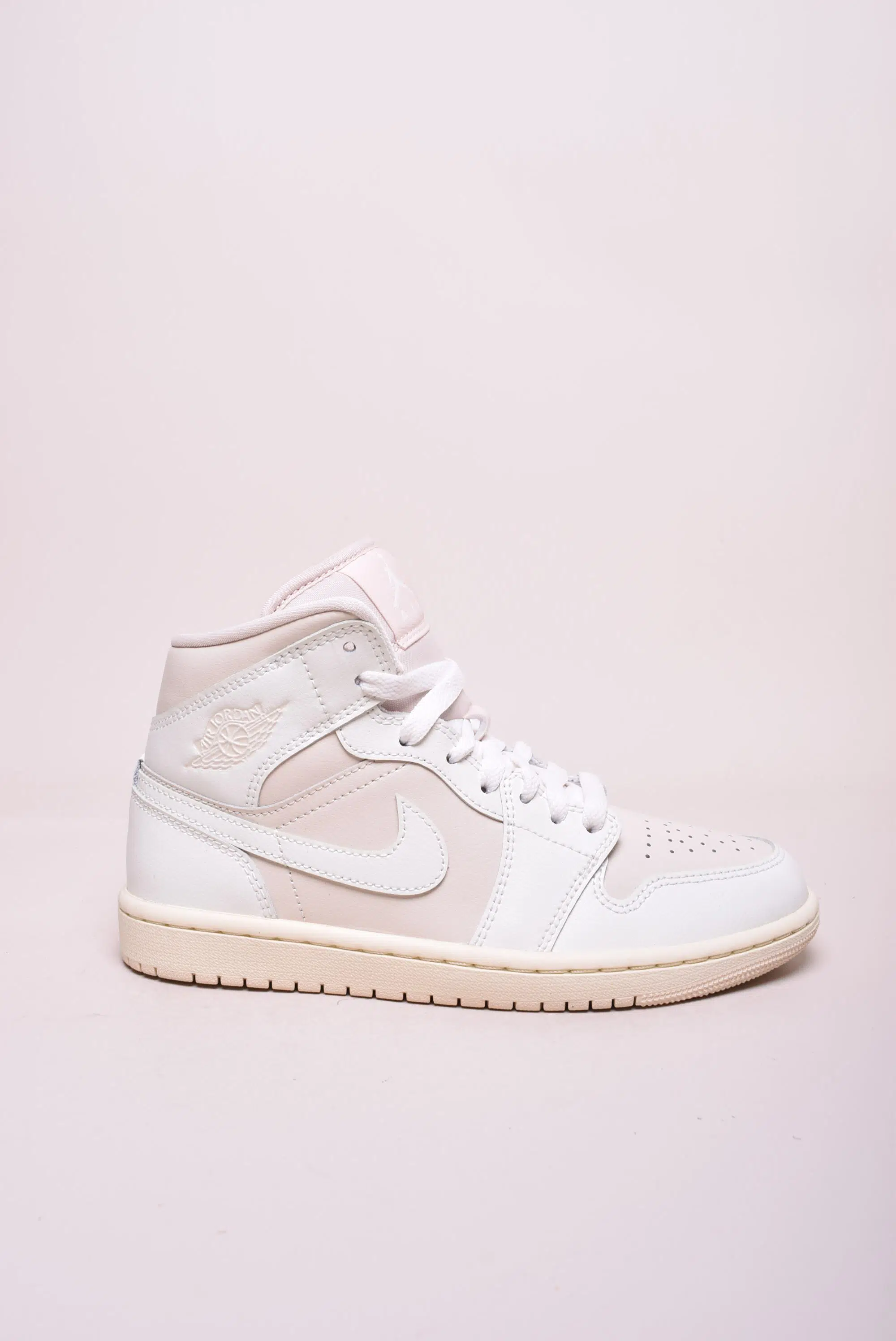 Încălțăminte damă - Sneakers dama Air Jordan 1 Mid