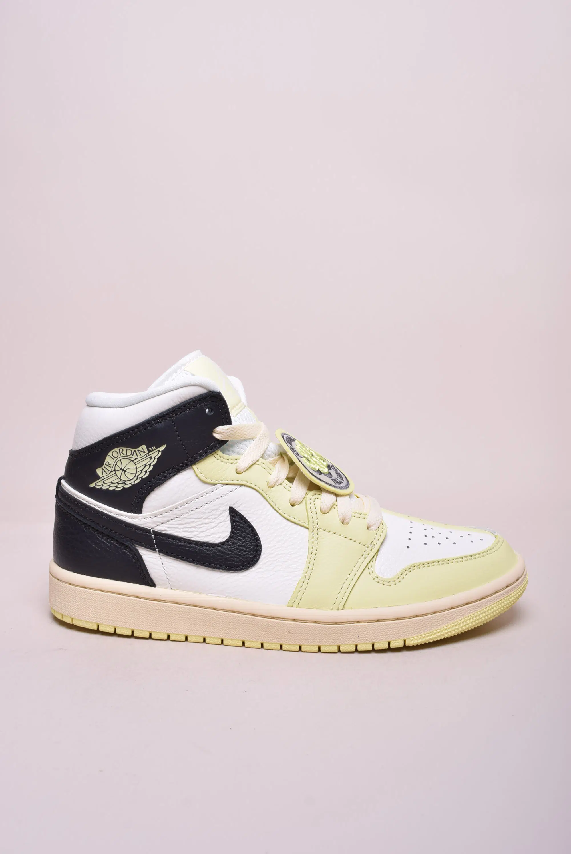 Încălțăminte damă - Sneakers dama Air Jordan 1 Mid