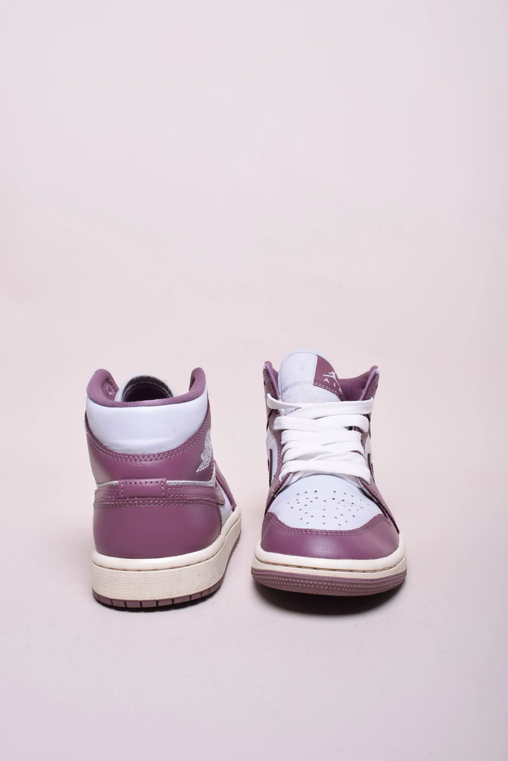 Sneakers dama Air Jordan 1 Mid [2]