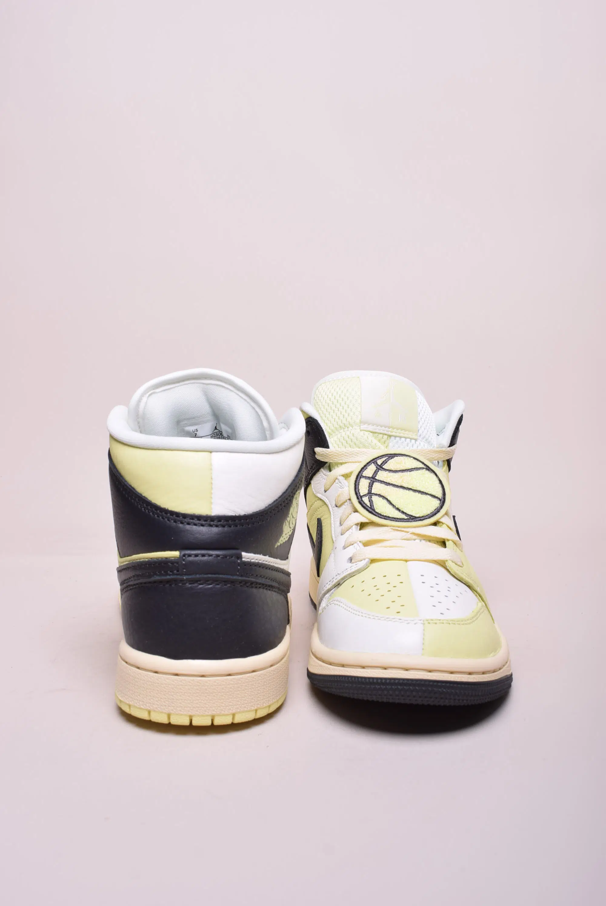 Sneakers dama Air Jordan 1 Mid [2]