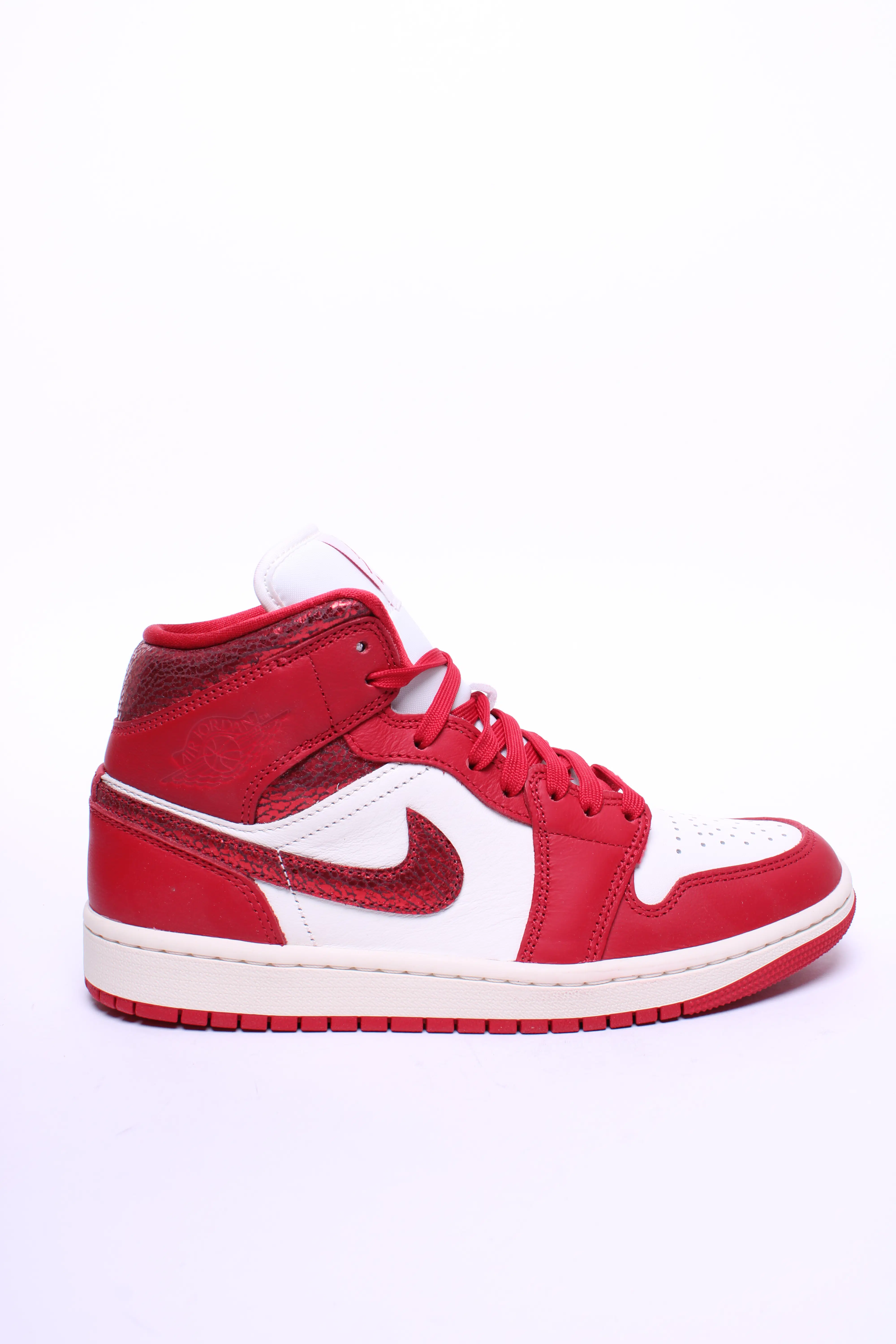 Sneakers dama Air Jordan 1 Mid Cracked Leather SE [0]