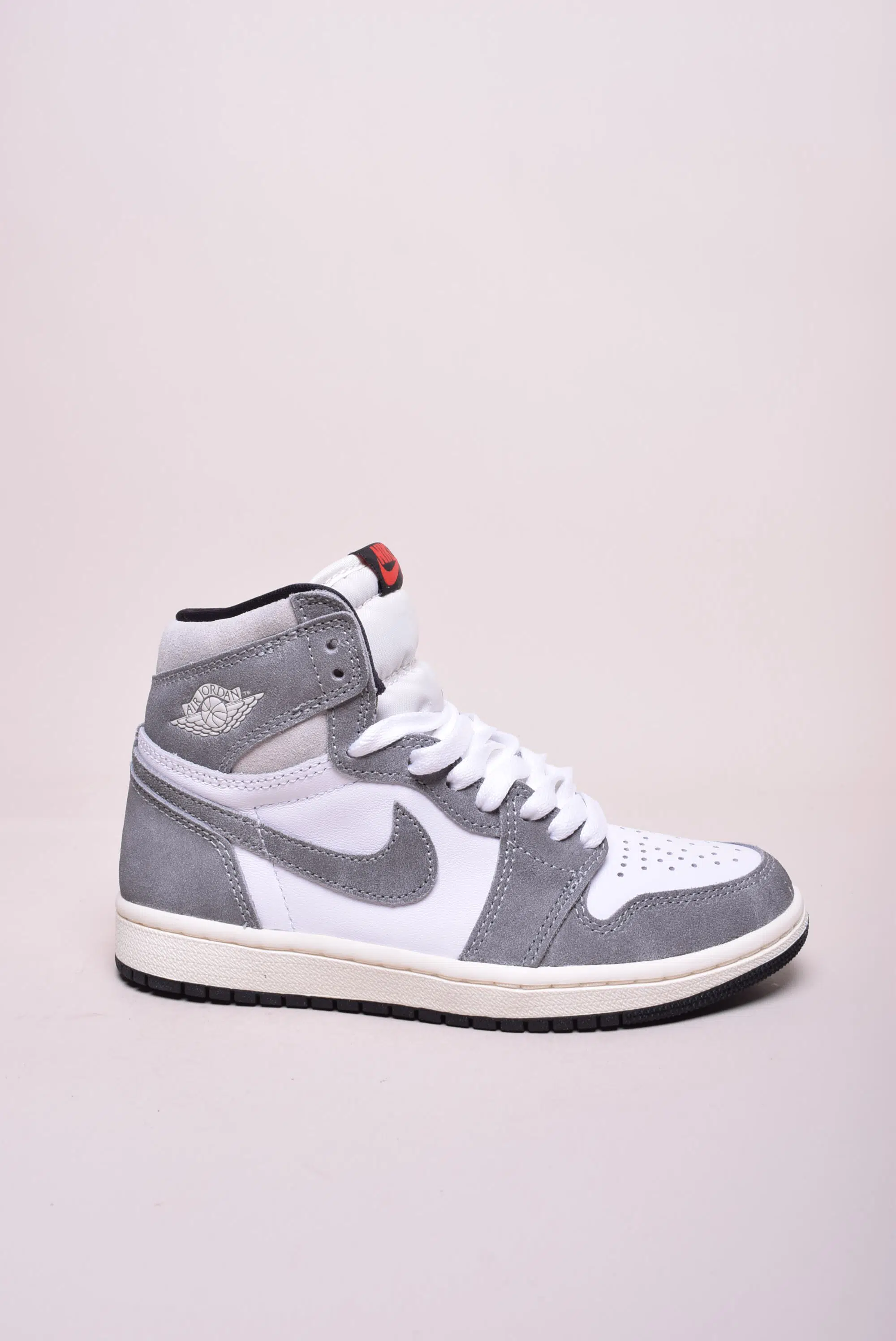 Pantofi sport și teniși damă - Sneakers dama Air Jordan 1 Retro High