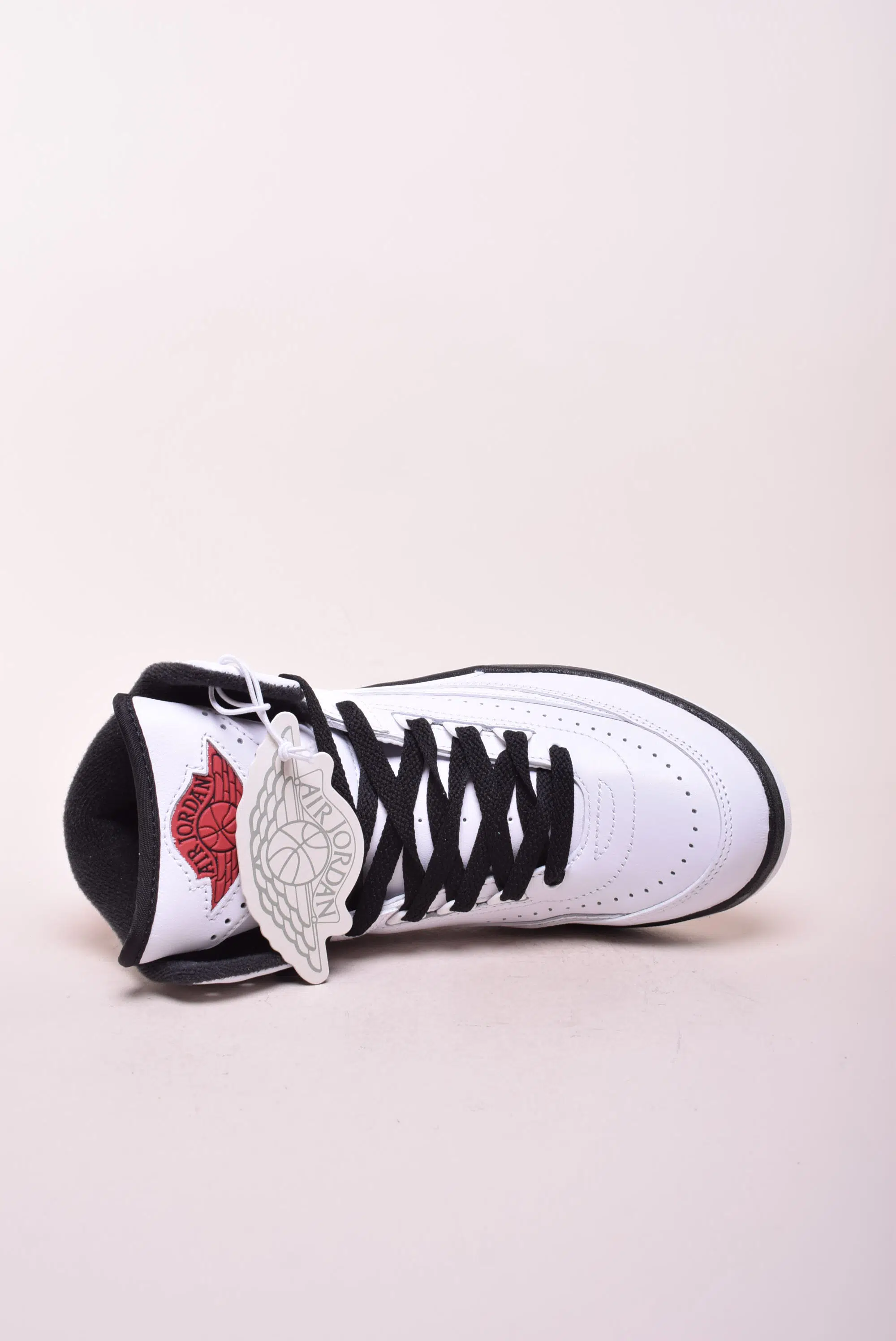 Sneakers dama Air Jordan 2 Retro "Chicago" [3]