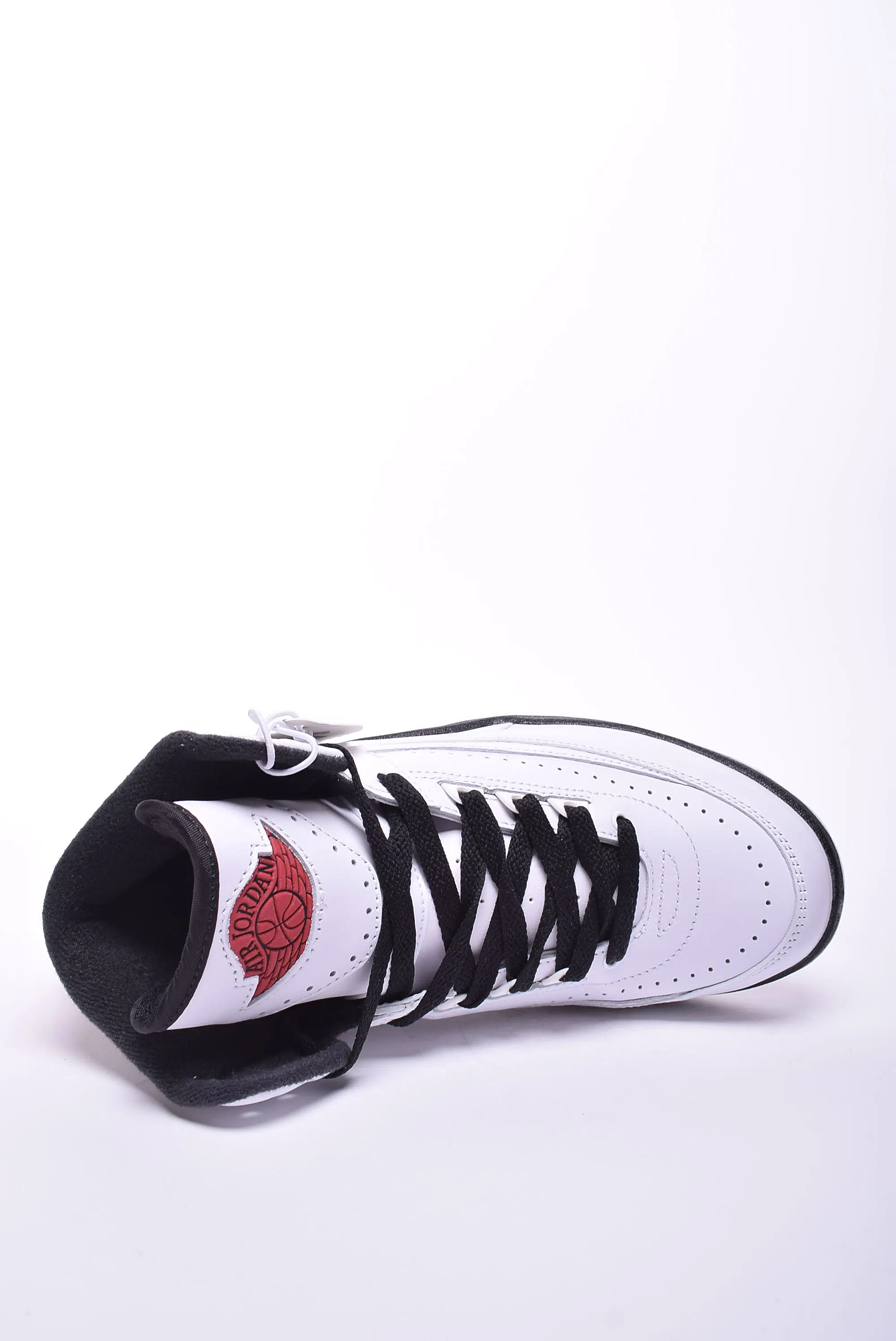 Sneakers dama Air Jordan 2 Retro "Chicago" [3]
