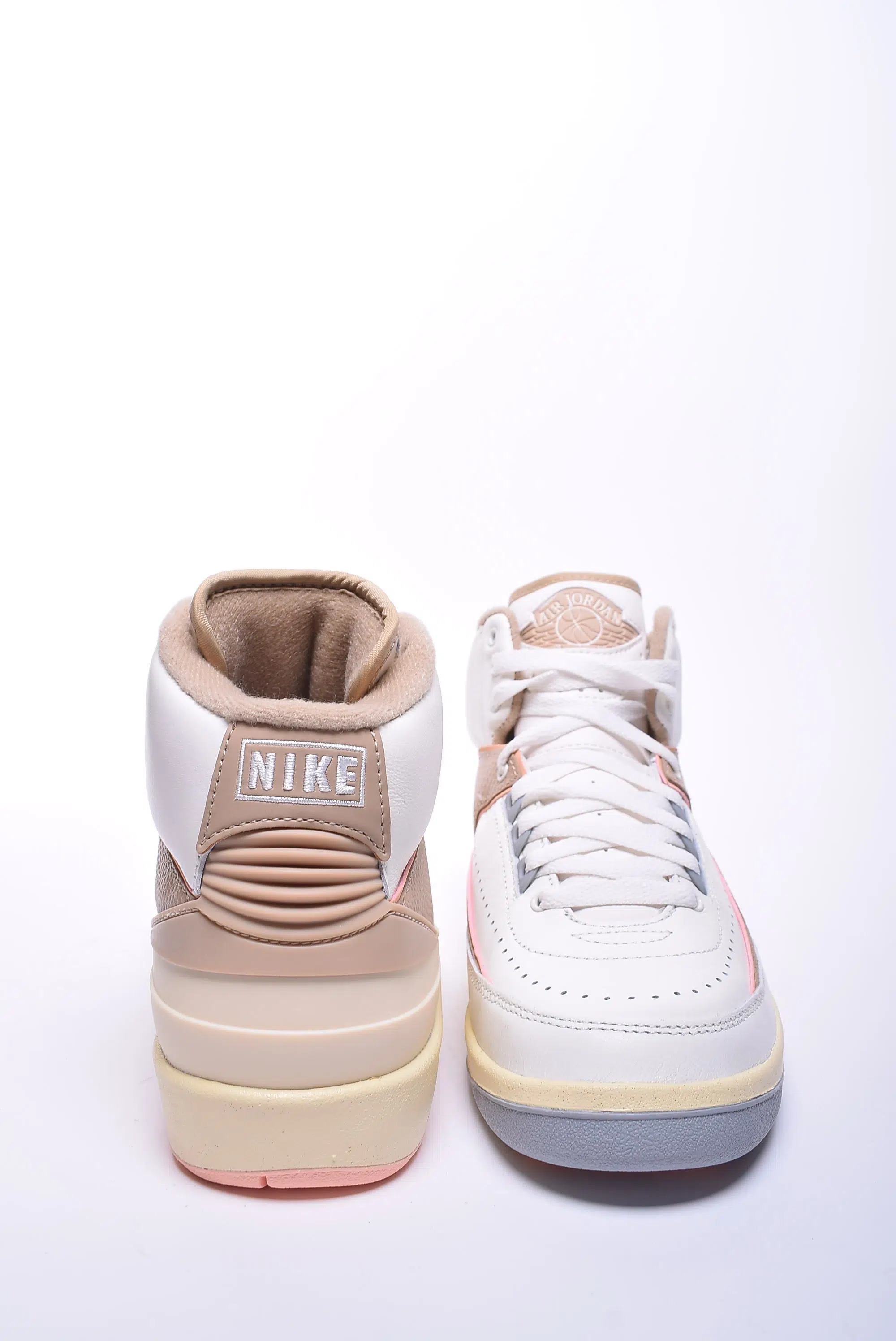 Sneakers dama Air Jordan 2 Retro "Sunset Haze" [2]