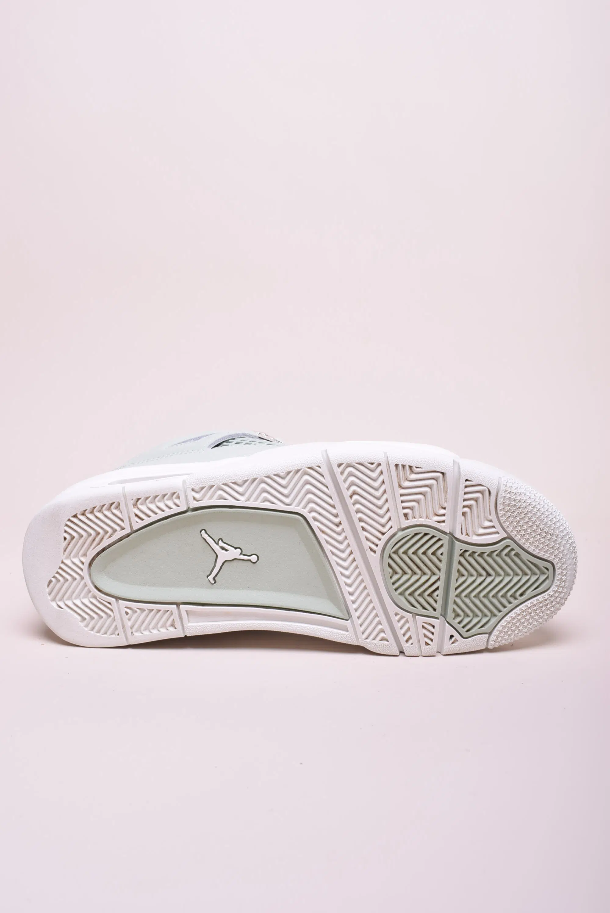 Sneakers dama Air Jordan 4 Retro "Seafoam" [1]