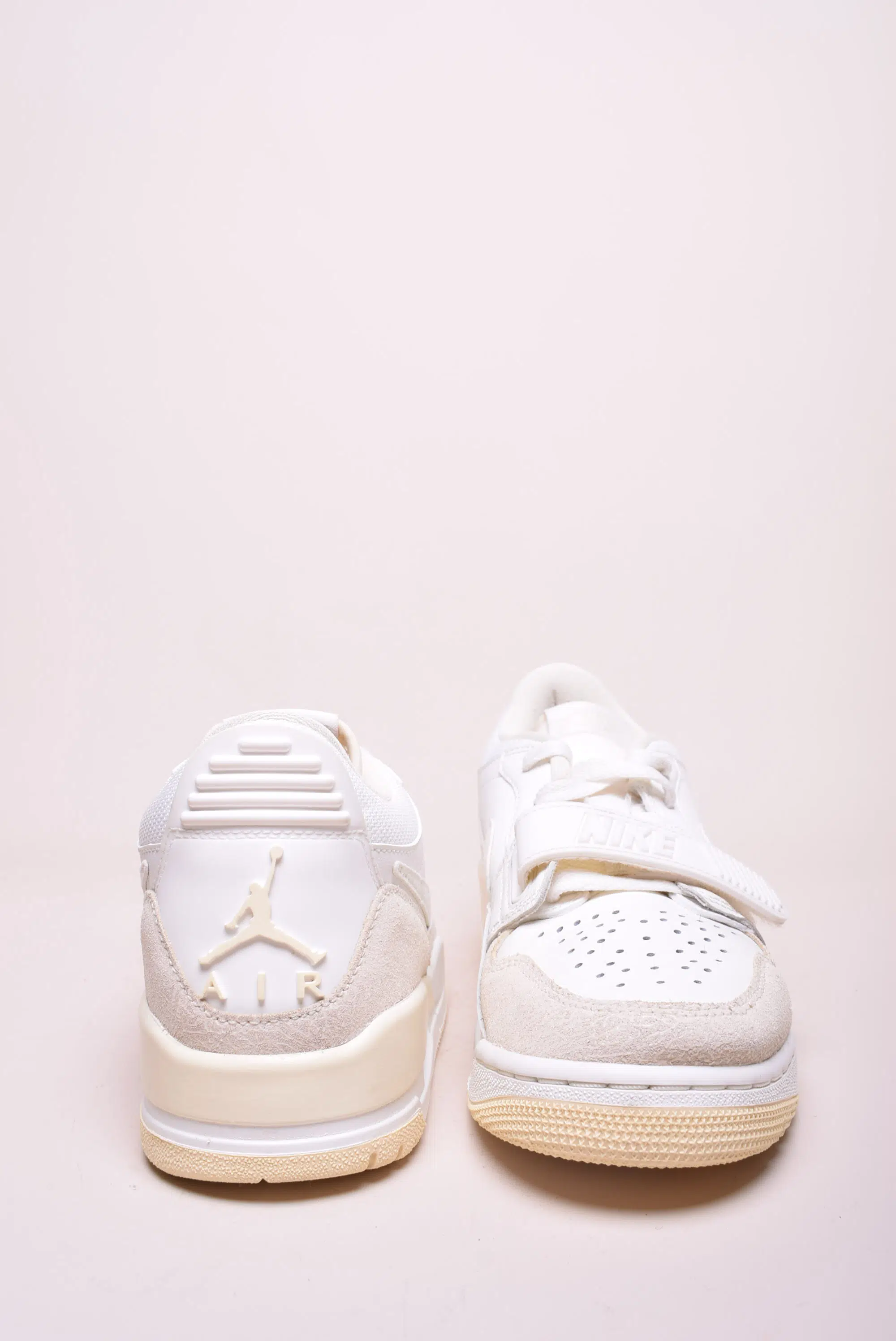 Sneakers dama Air Jordan Legacy 312 Low [2]