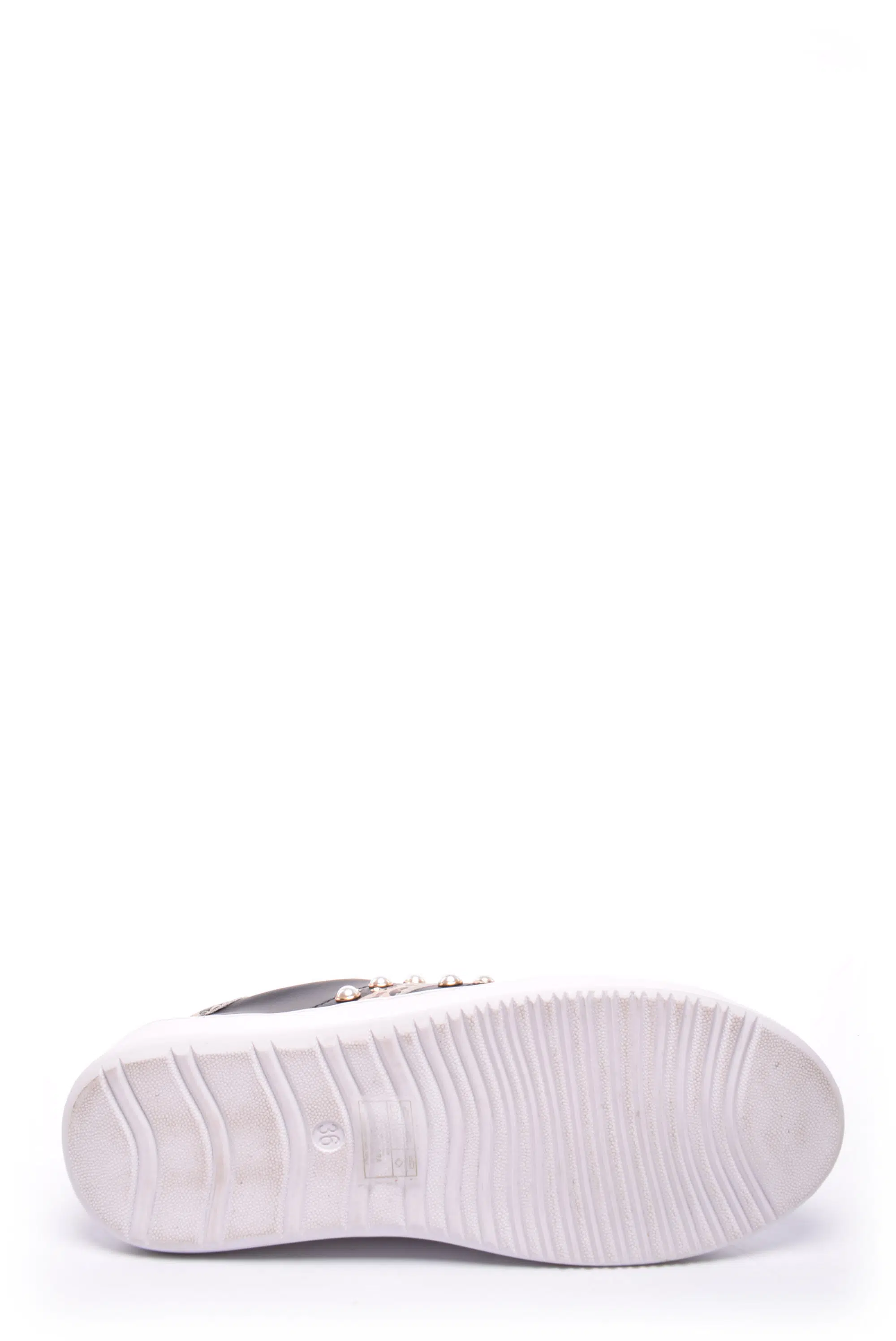 Sneakers dama cu perle [1]