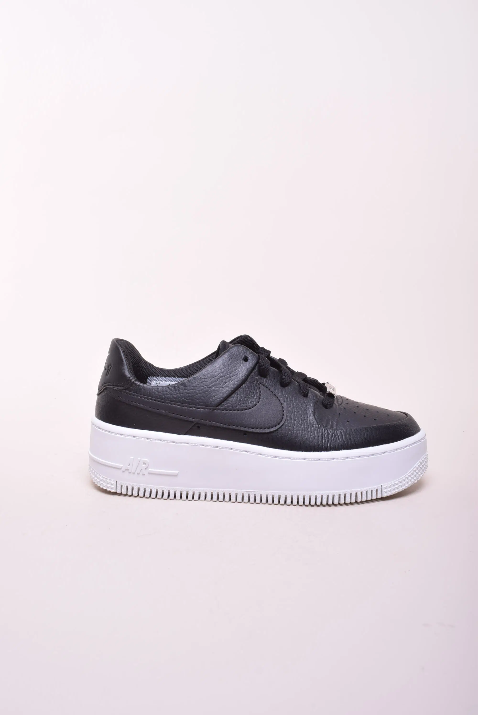 Sneakers dama cu platforma AF1 Sage Low [0]