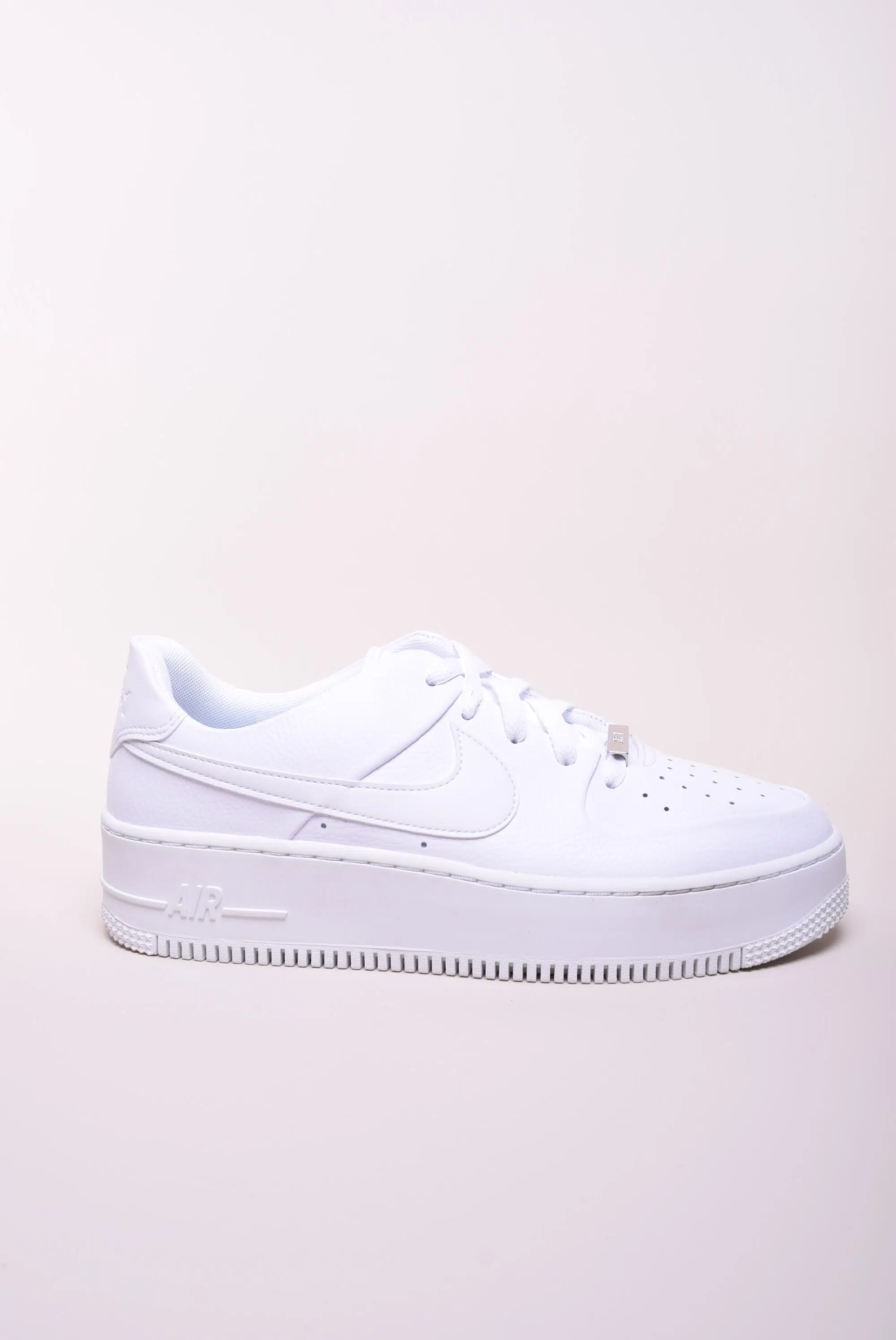 Sneakers dama cu platforma Air Force 1 Sage Low [0]
