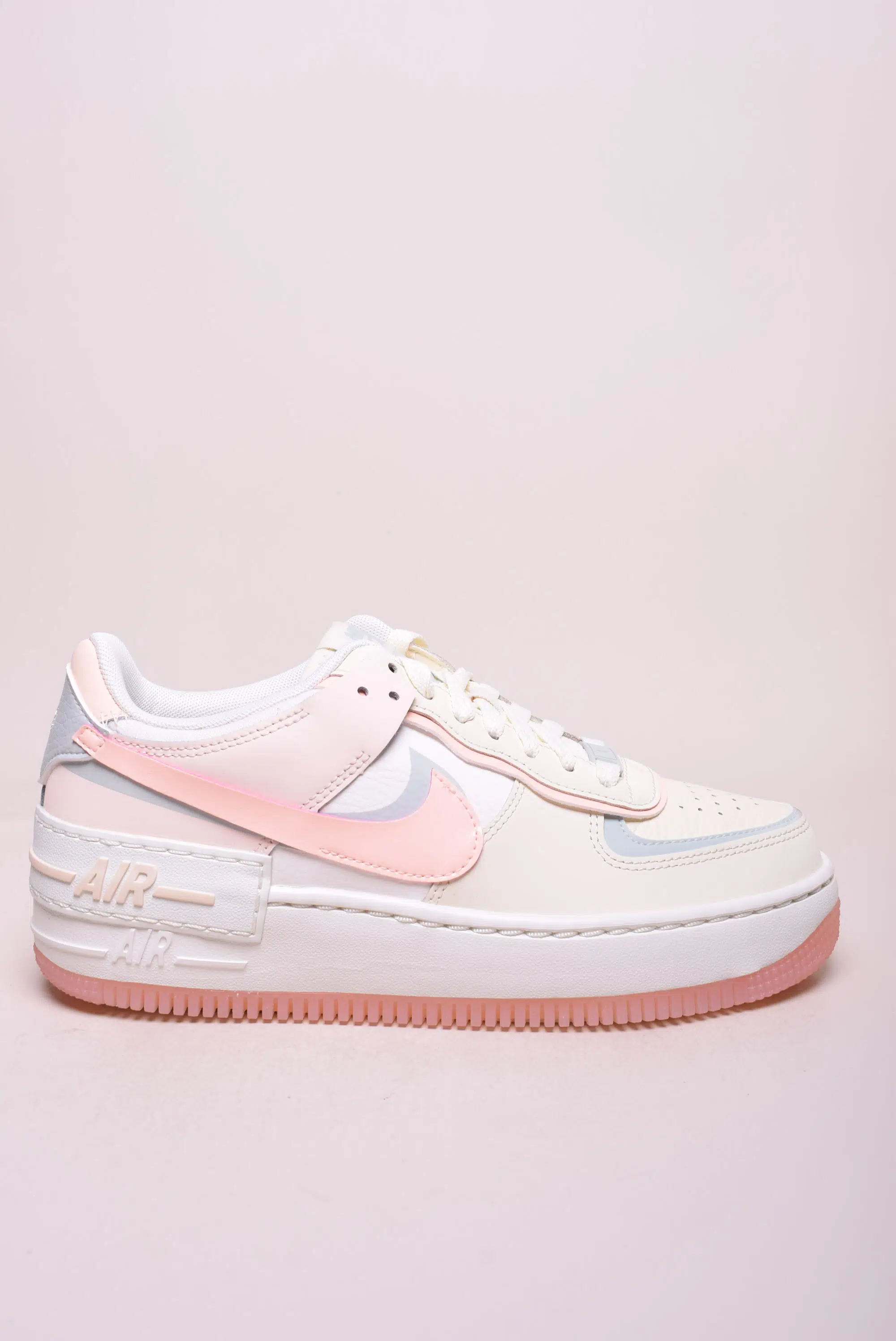 Încălțăminte damă - Sneakers dama cu platforma Air Force 1 Shadow