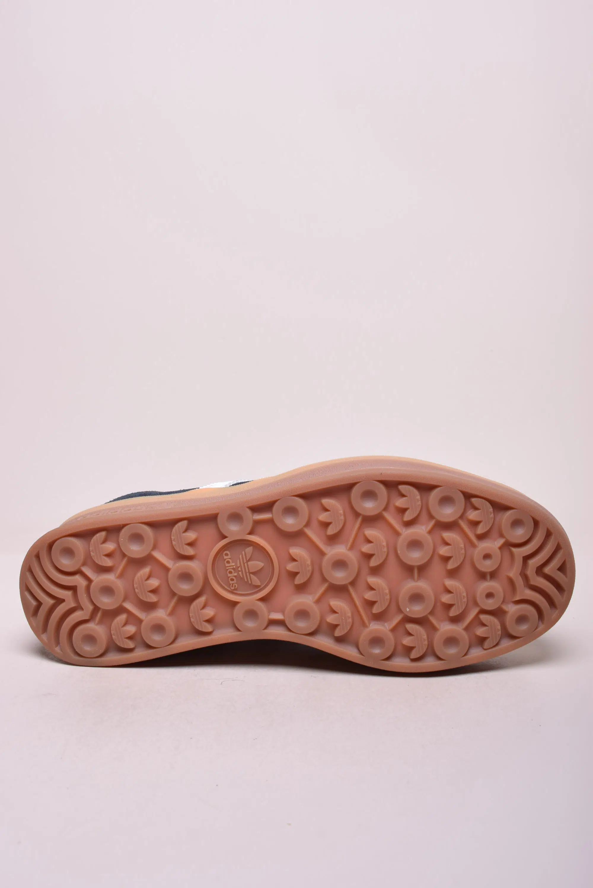 Sneakers dama cu platforma Gazelle Bold [1]