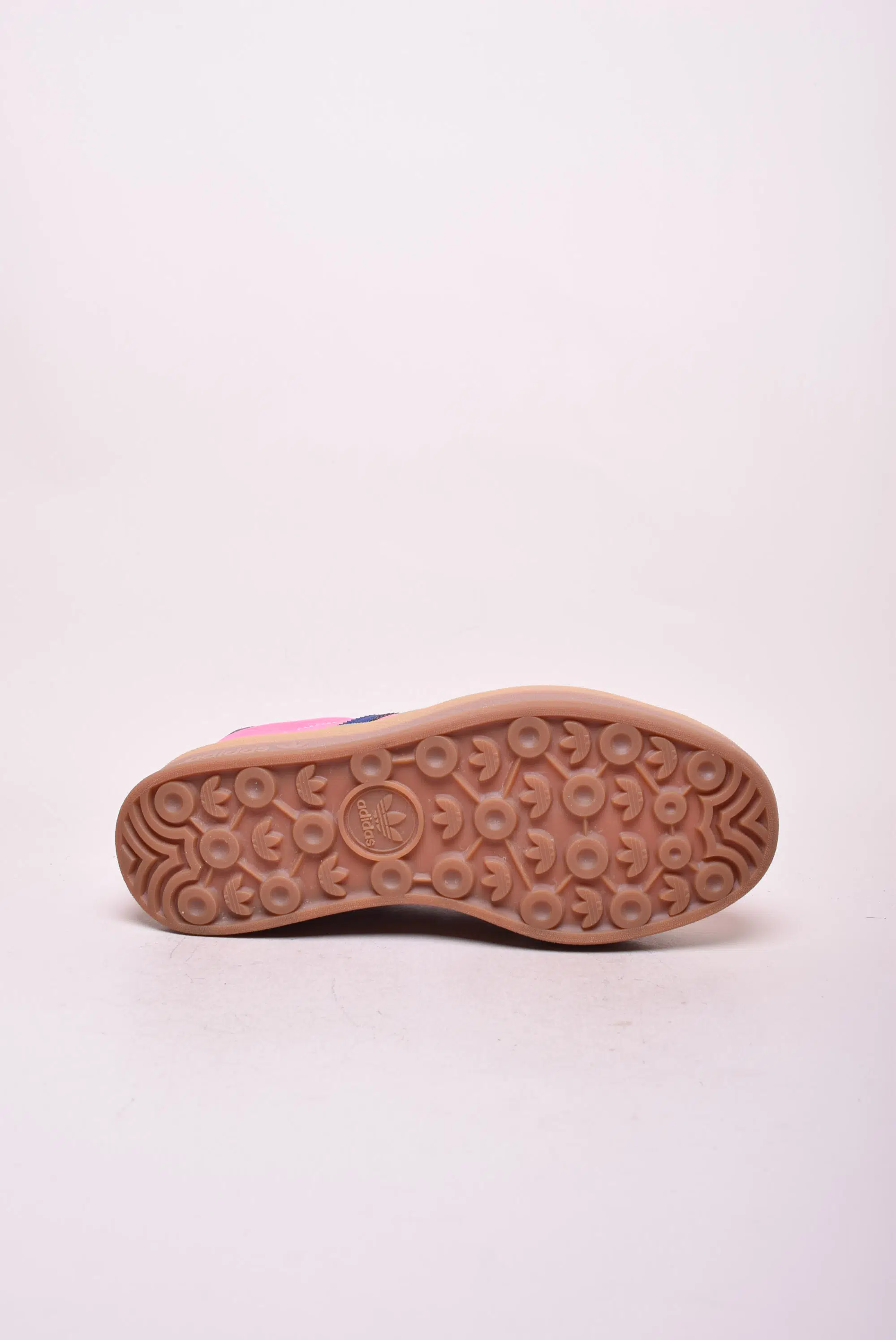 Sneakers dama cu platforma Gazelle Bold [1]