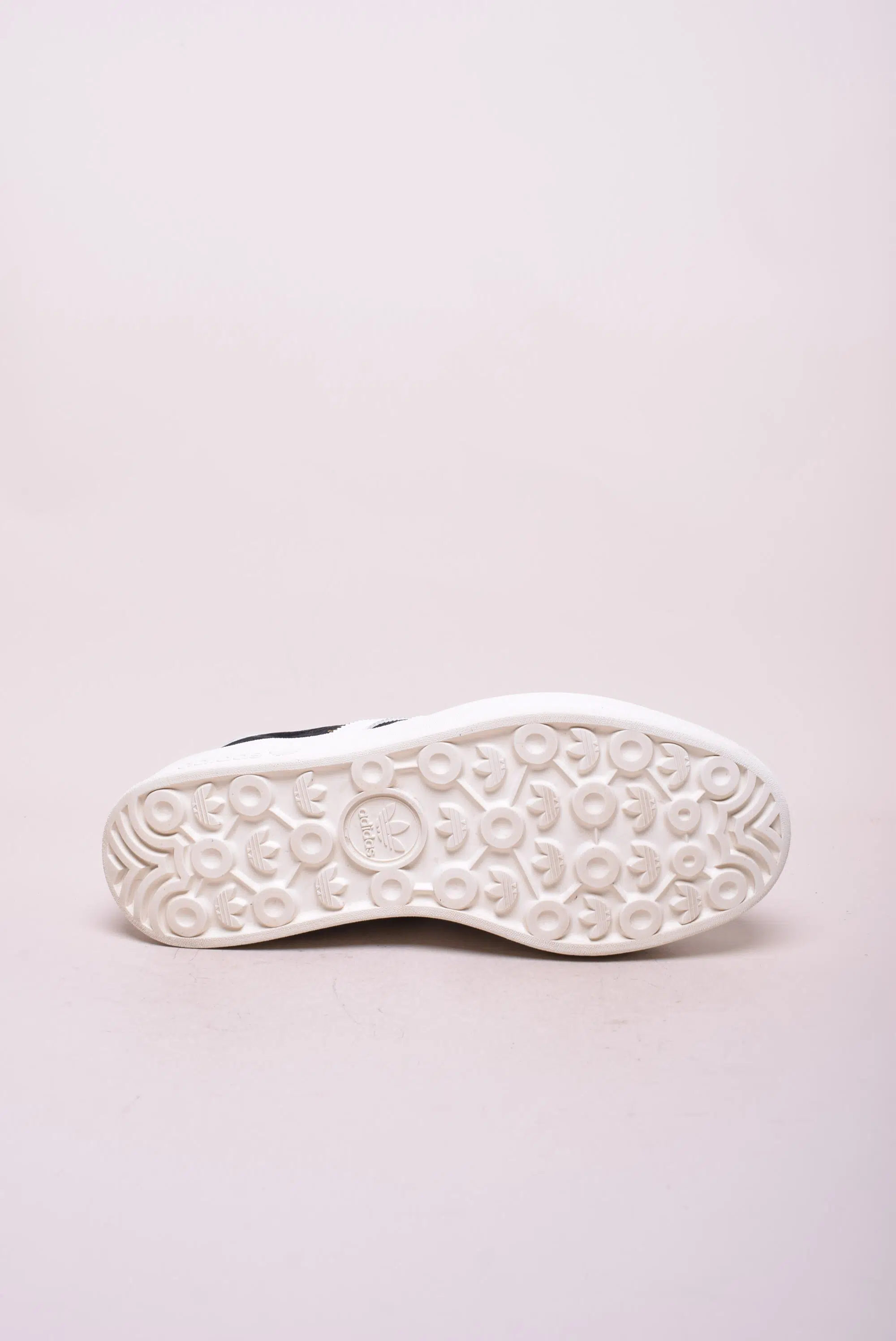 Sneakers dama cu platforma Gazelle Bold [1]