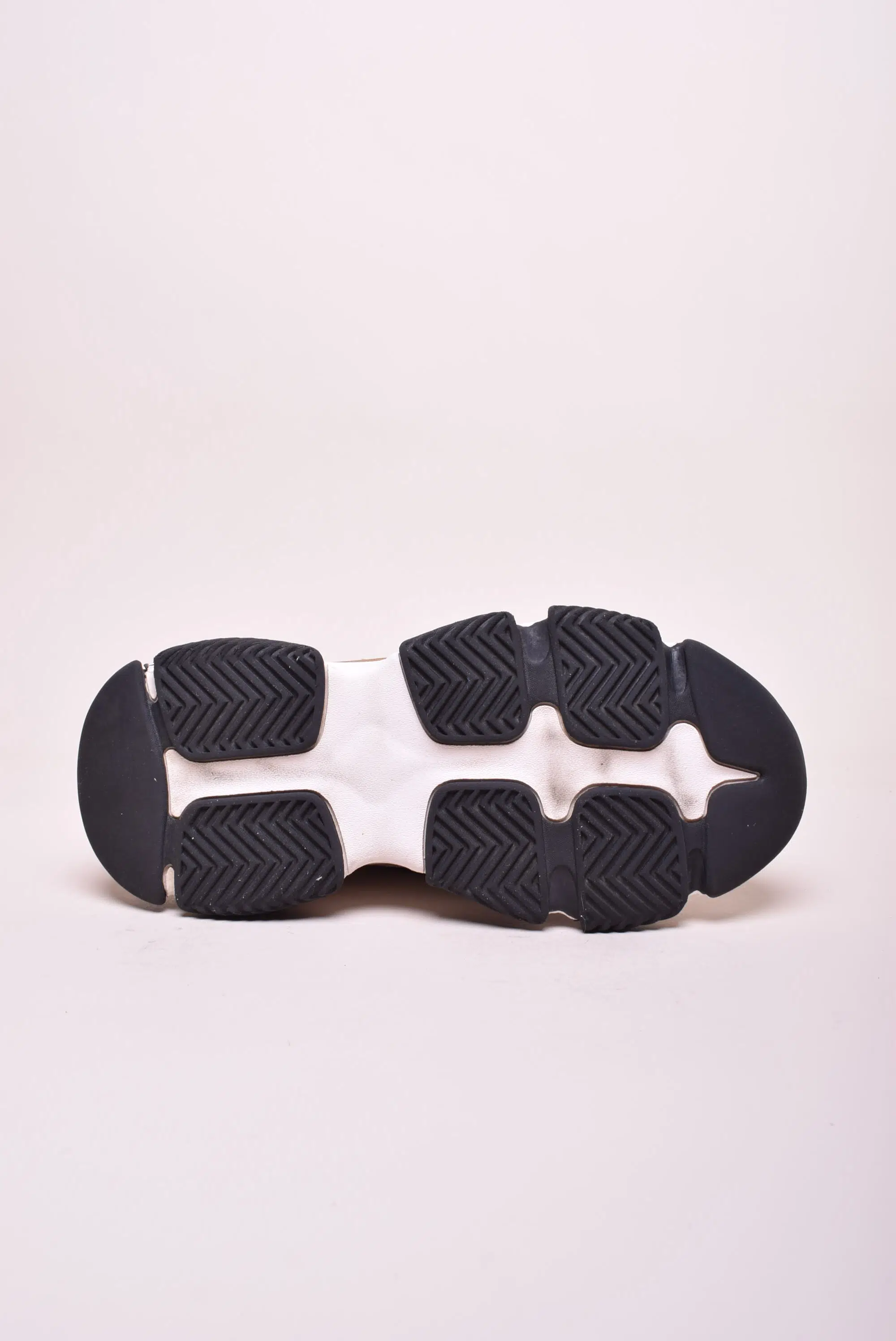 Sneakers dama cu platforma Possess [1]