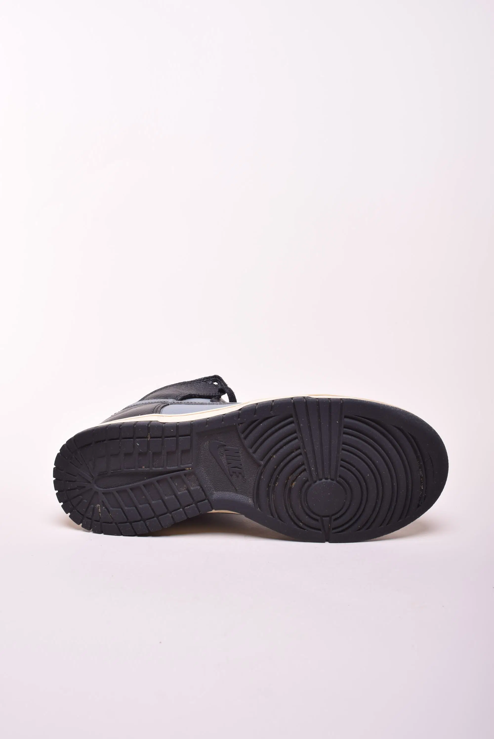 Sneakers dama Dunk High [1]