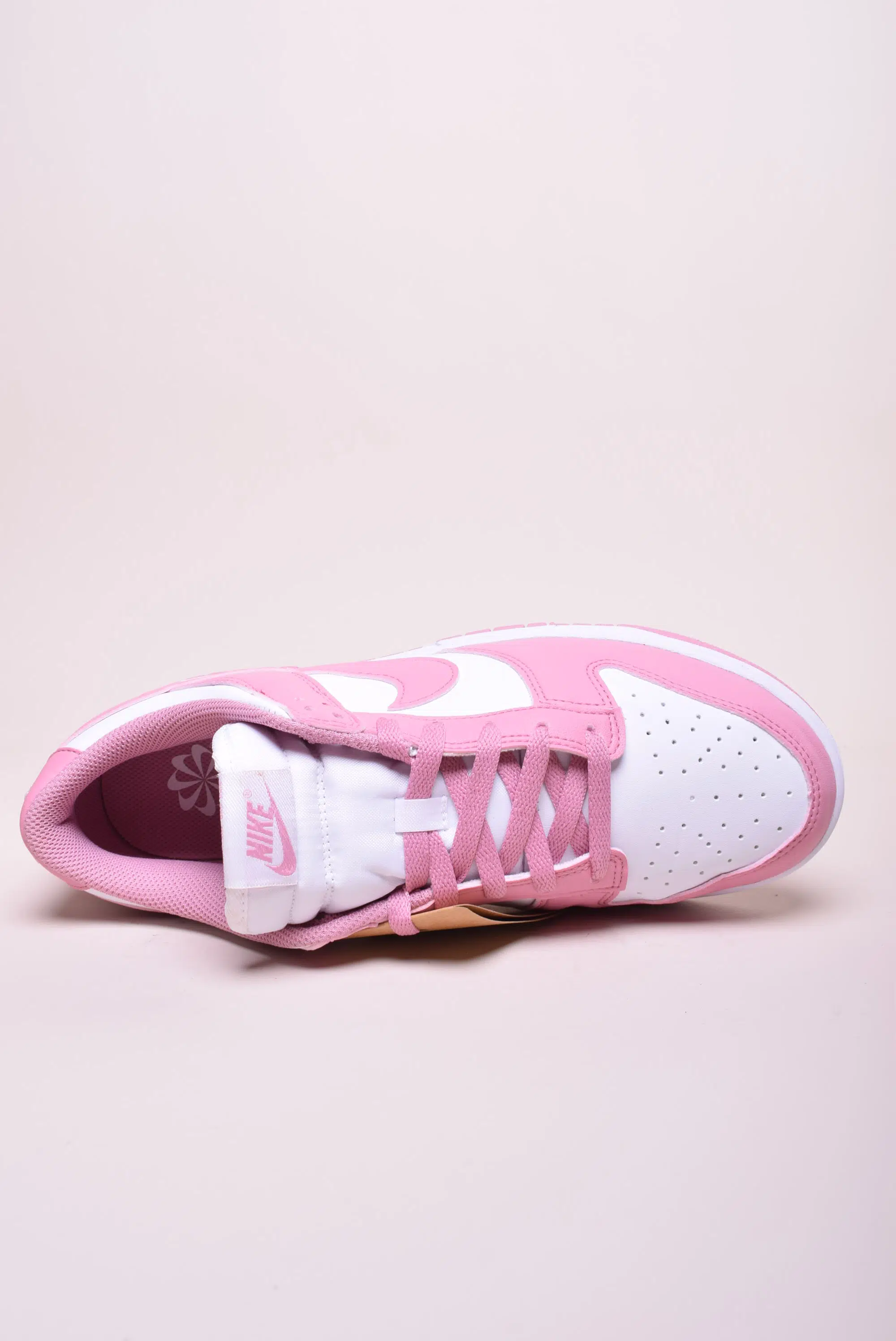 Sneakers dama Dunk Low Next Nature [3]