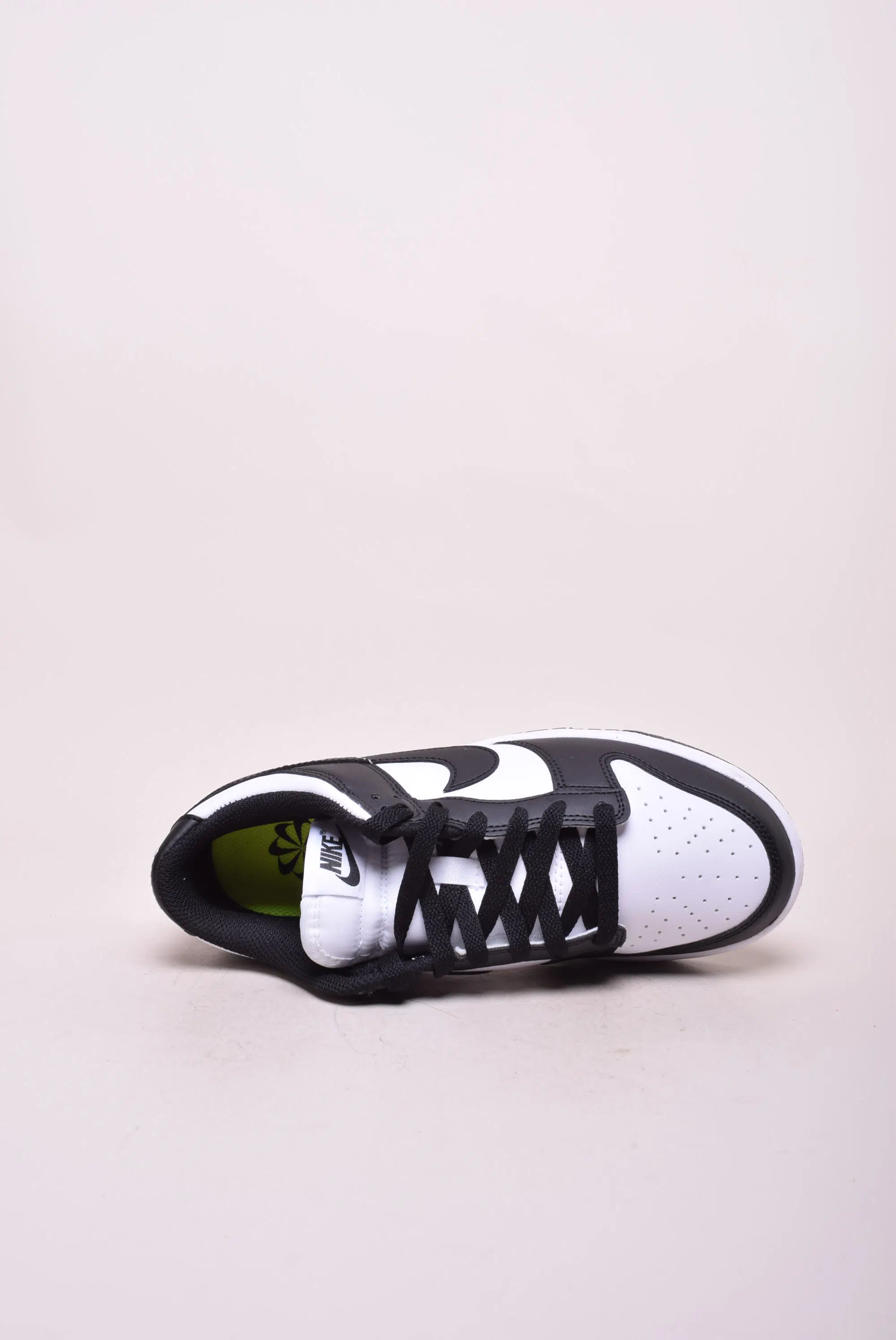 Sneakers dama Dunk Low Next Nature [3]