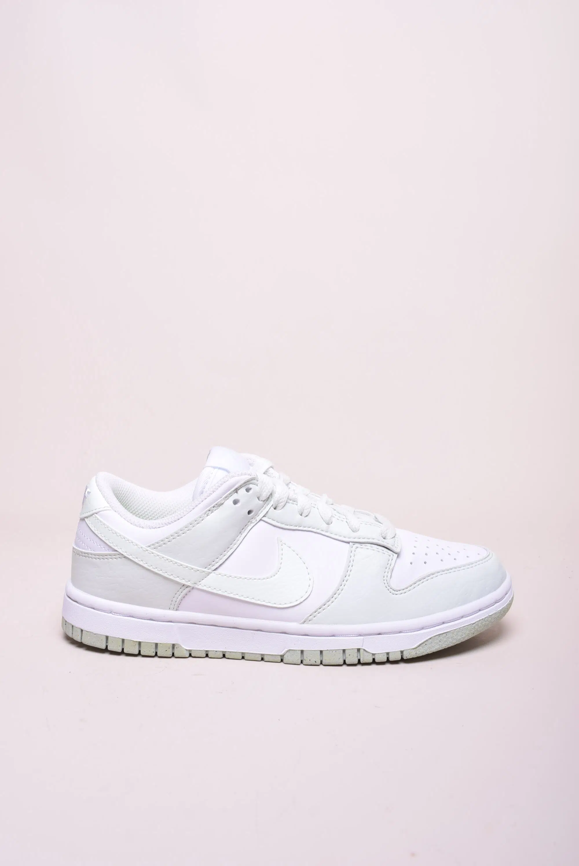 Sneakers dama Dunk Low Next Nature