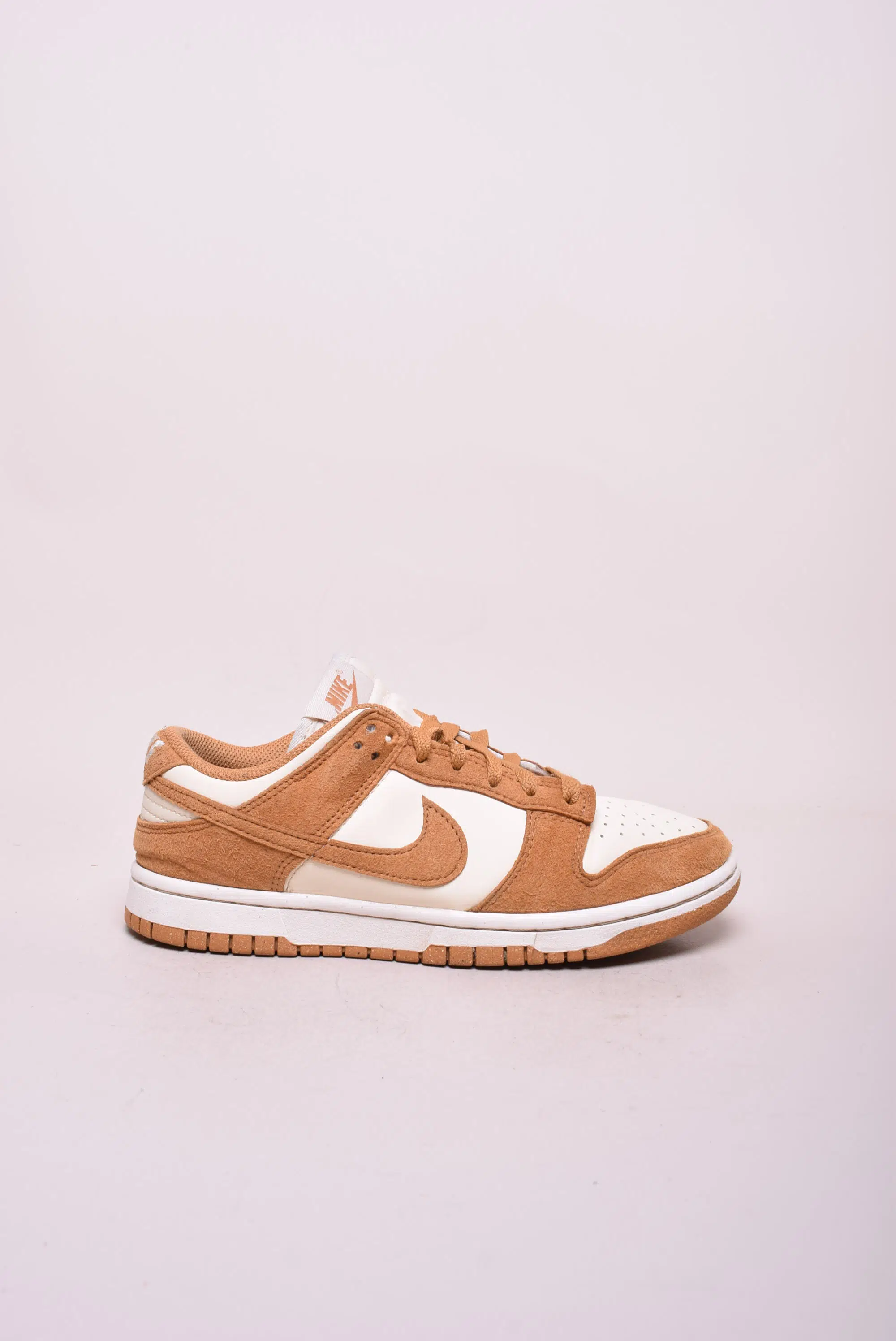 Sneakers dama Dunk Low Next Nature [0]