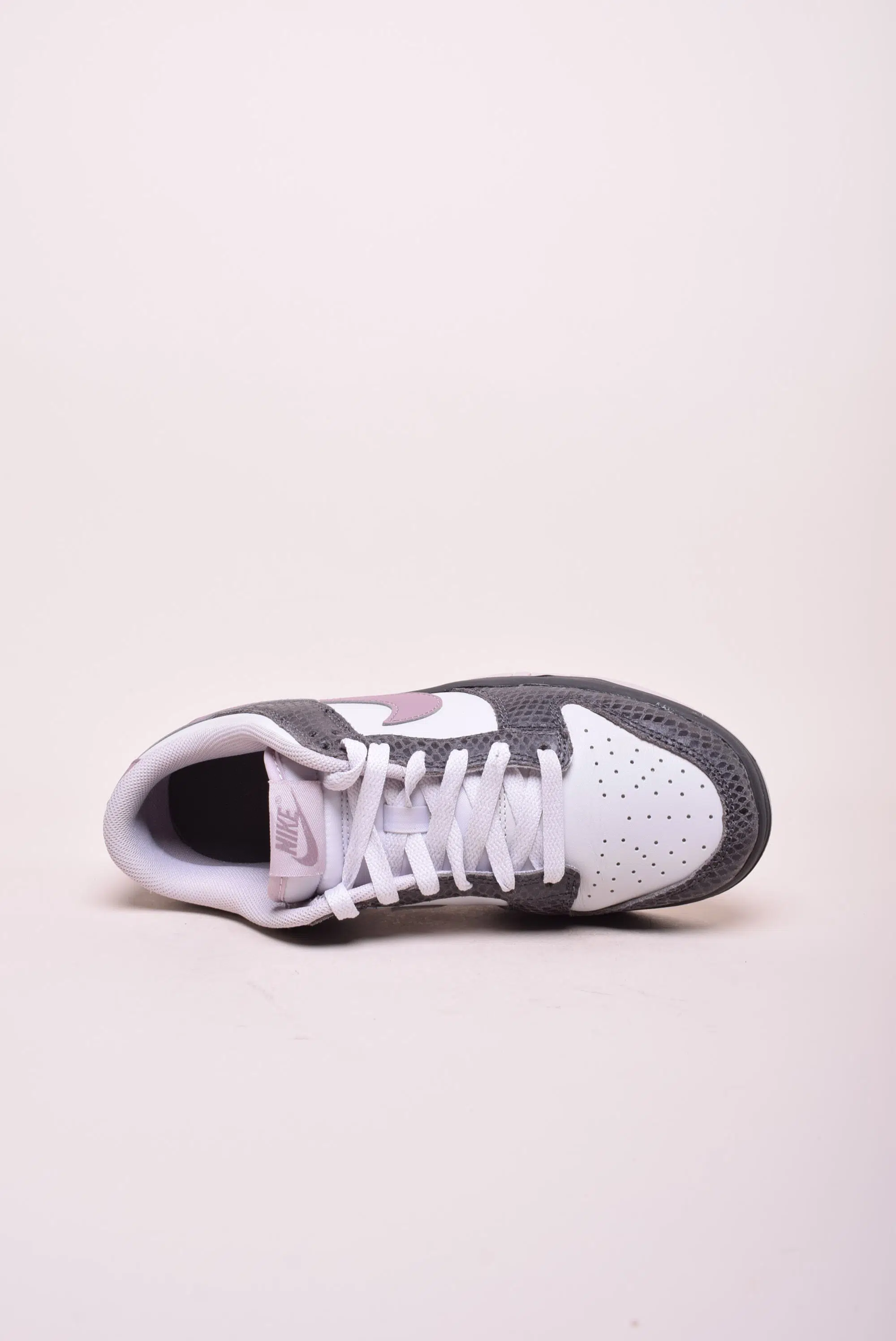 Sneakers dama Dunk Low SE [3]