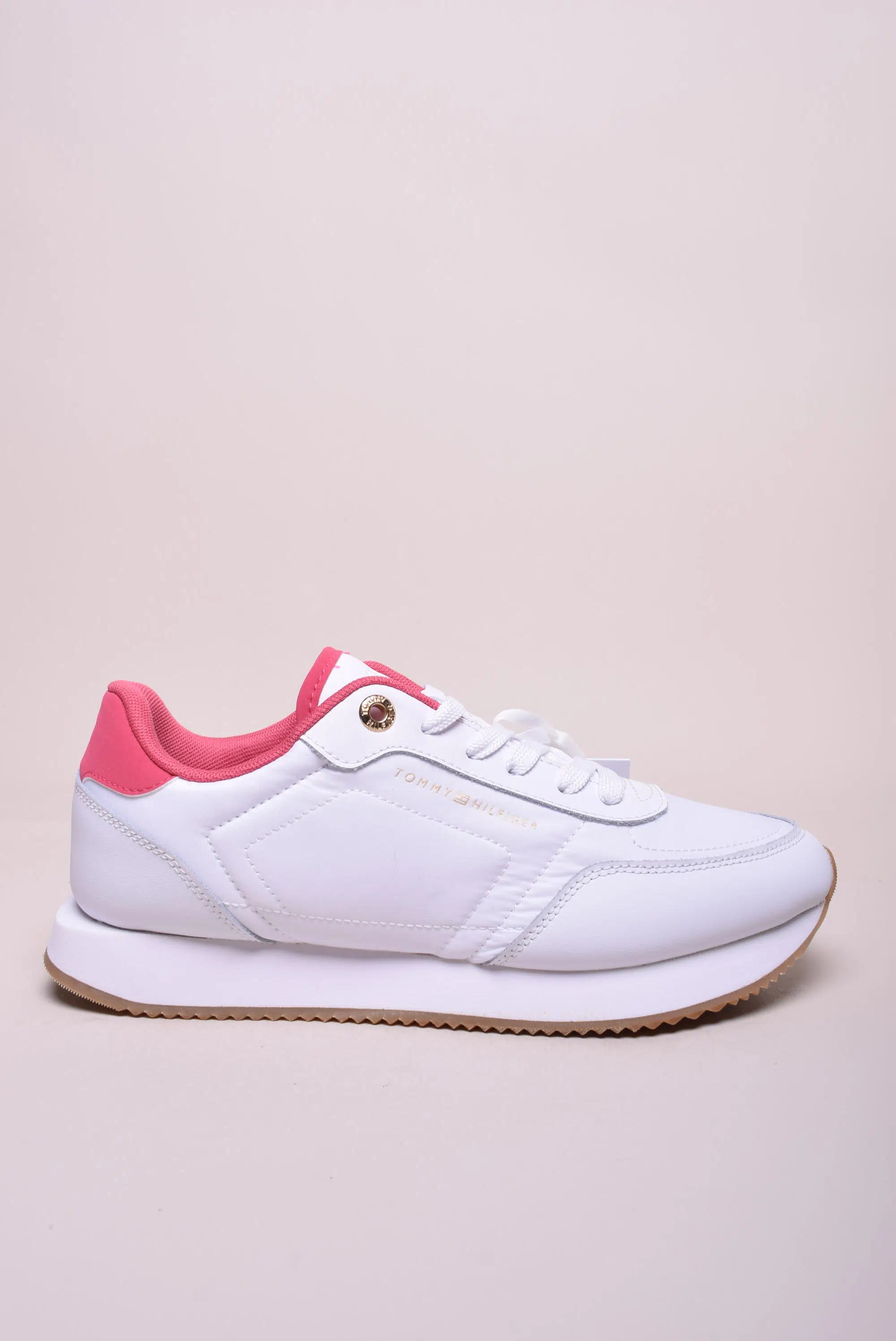 OUTLET - Sneakers dama Essential Runner