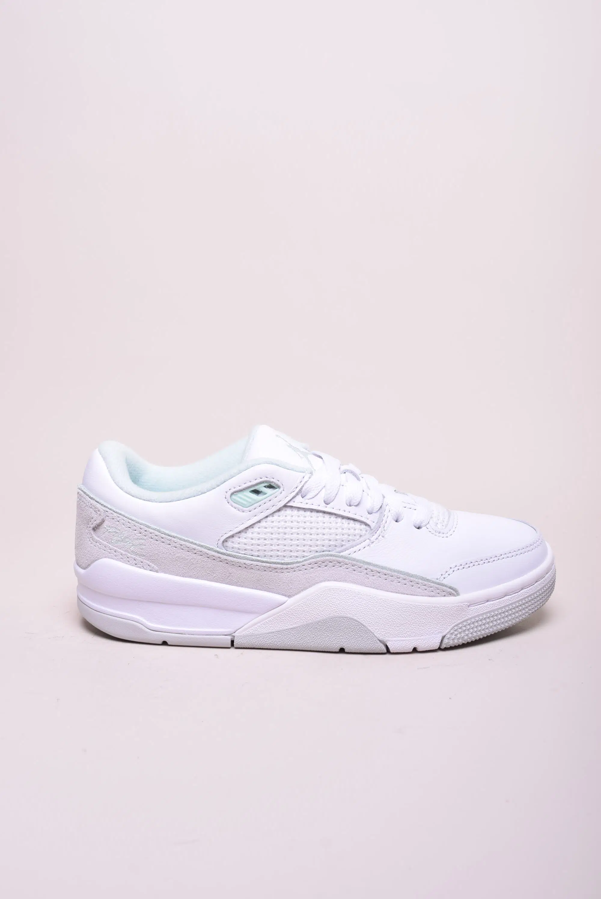 Sneakers dama Flight Court