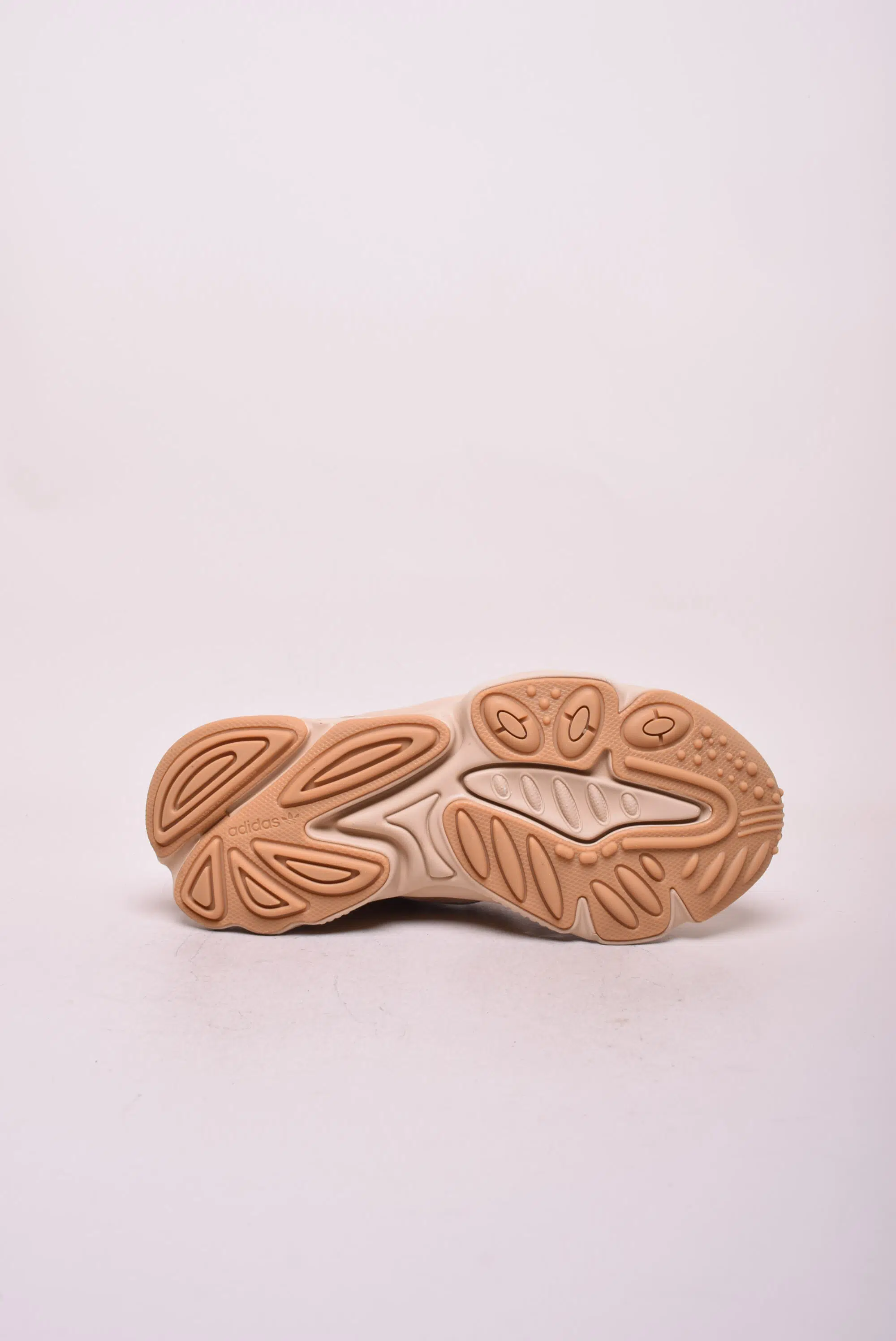 Sneakers dama Ozweego [1]