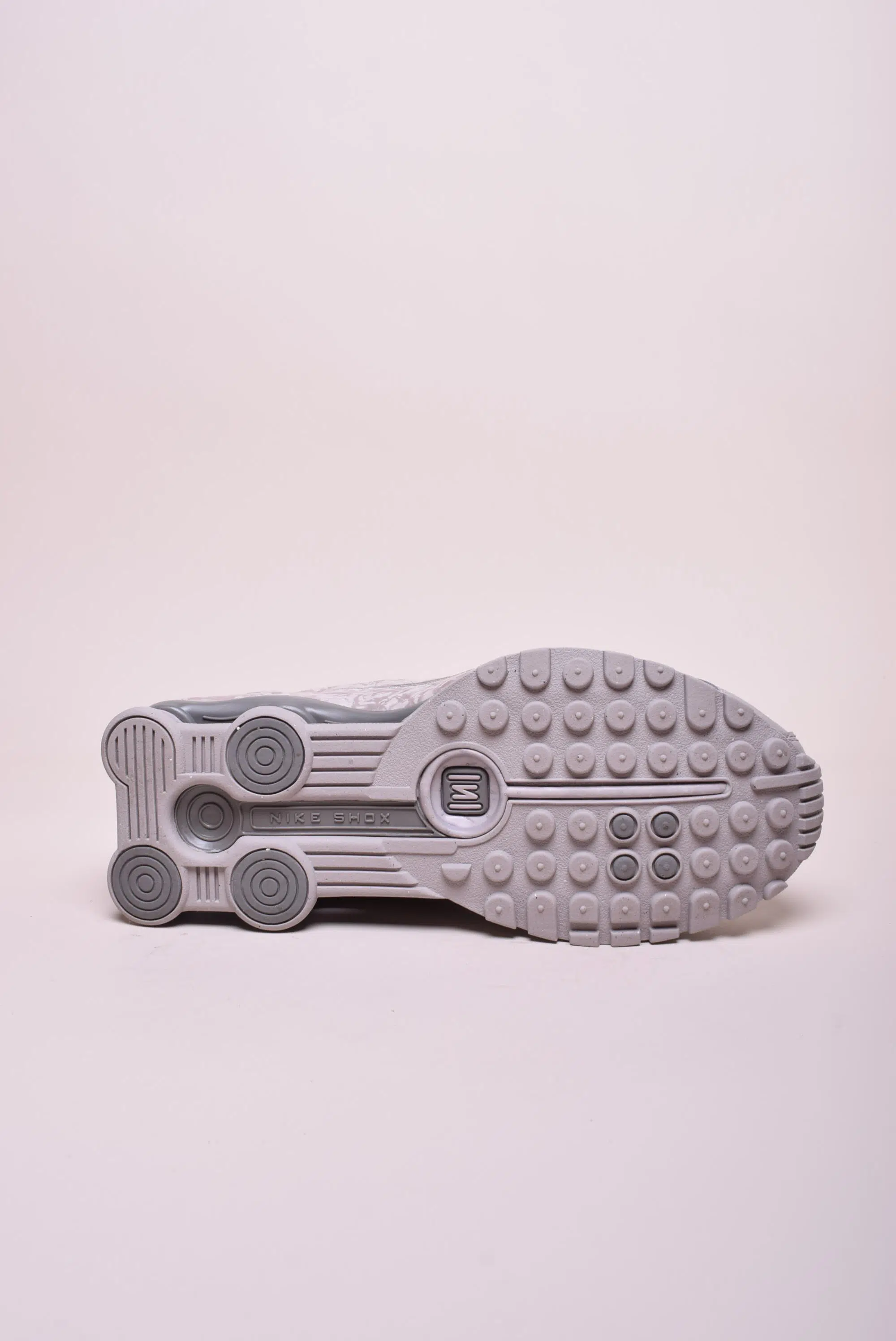 Sneakers dama Shox R4 [1]