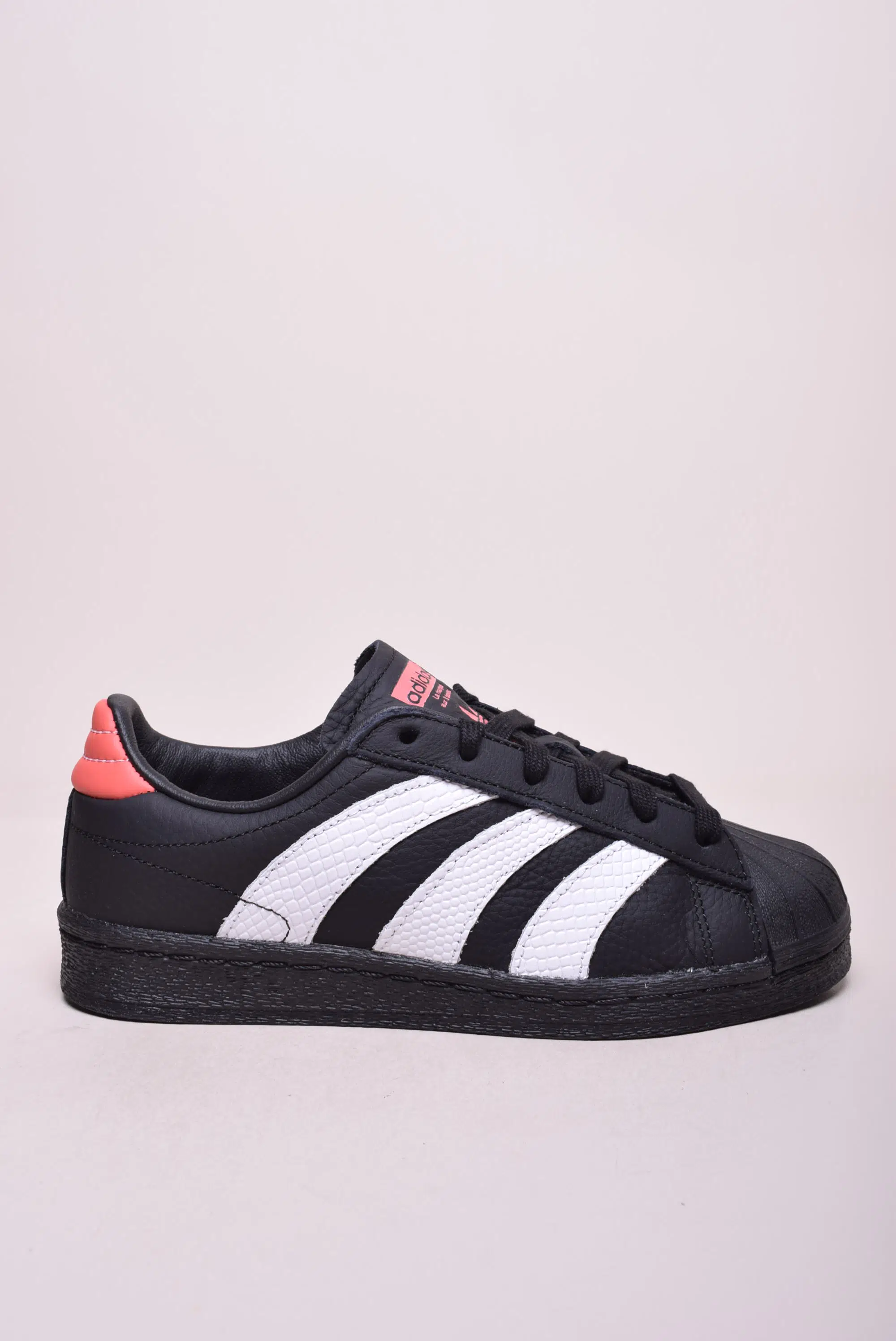 Pantofi sport și teniși damă - Sneakers dama Superstar 82